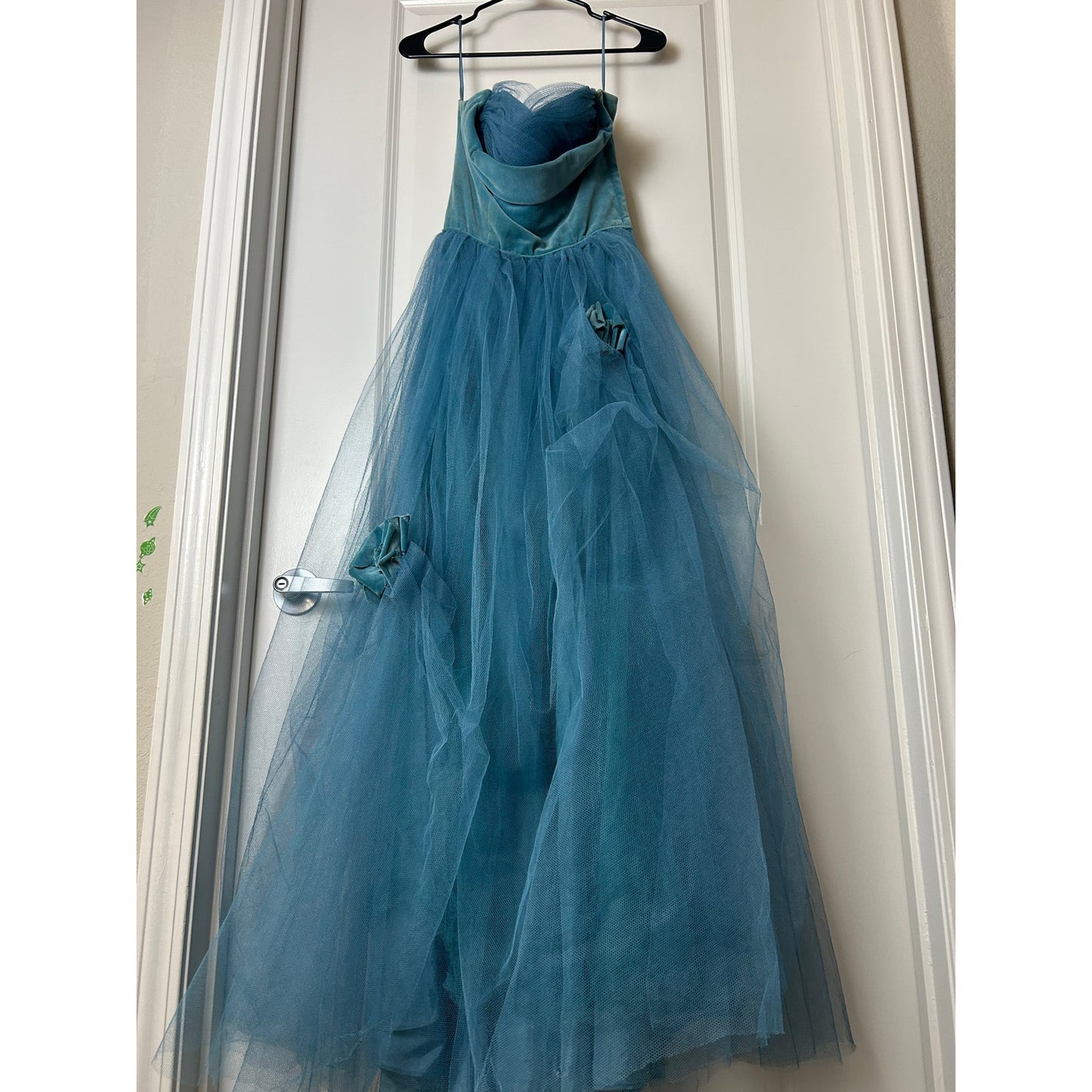 Robe de bal d'archives en velours corseté et tulle avec fermeture éclair Walder
