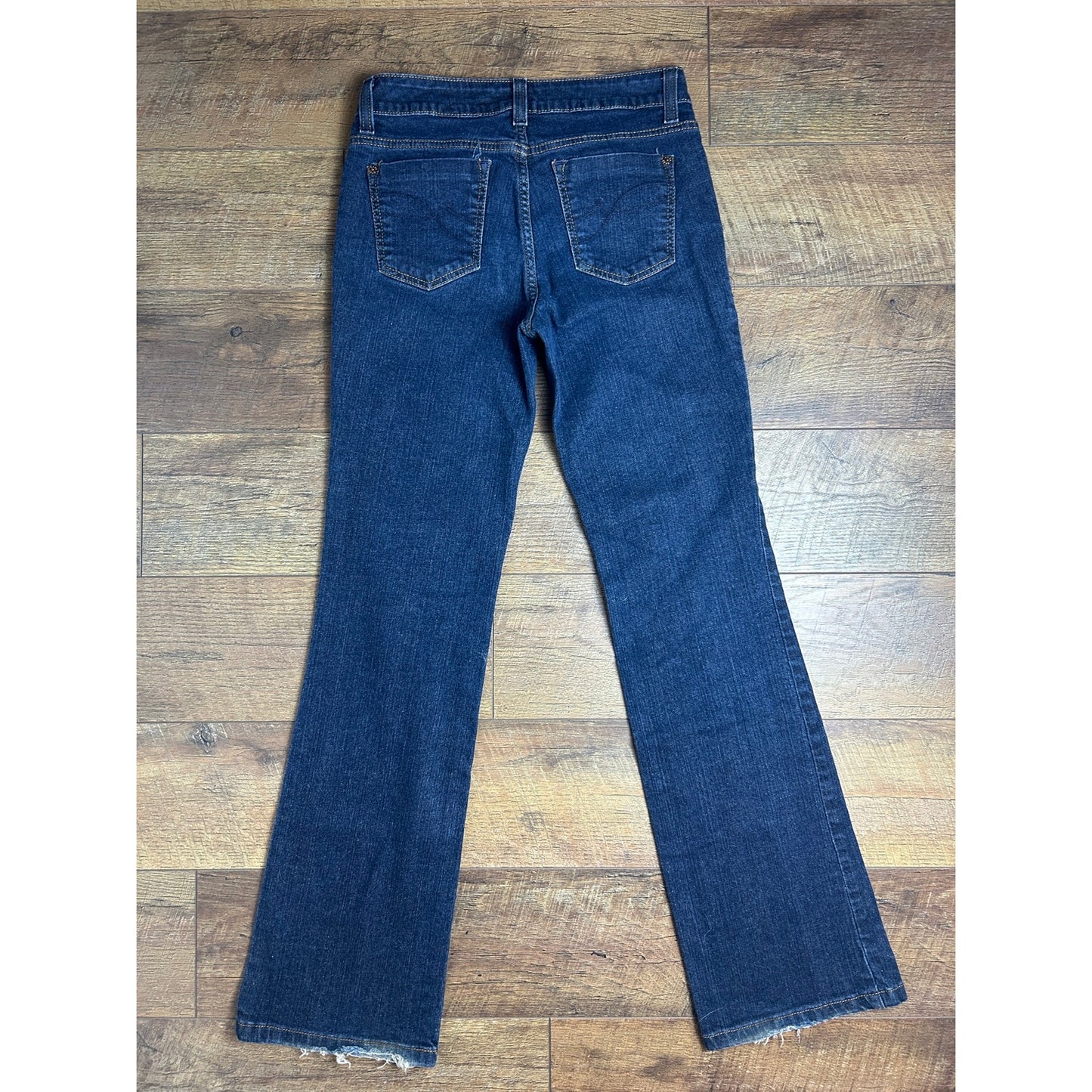 DKNY Mid Rise Dark Wash Bootcut Jeans | Classic Denim Size 28x31