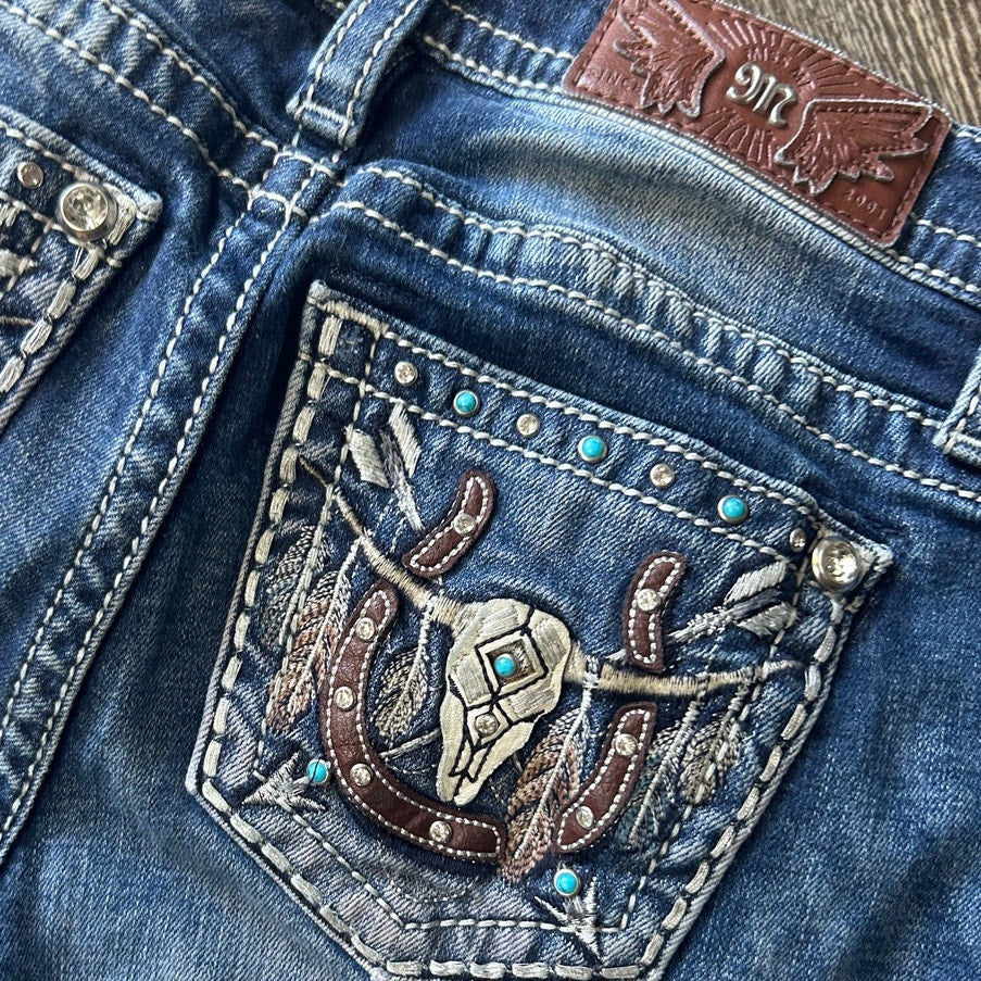 Miss Me Western Skull Horseshoe Bootcut Jeans Größe 26 Y2K Outlaw Glam