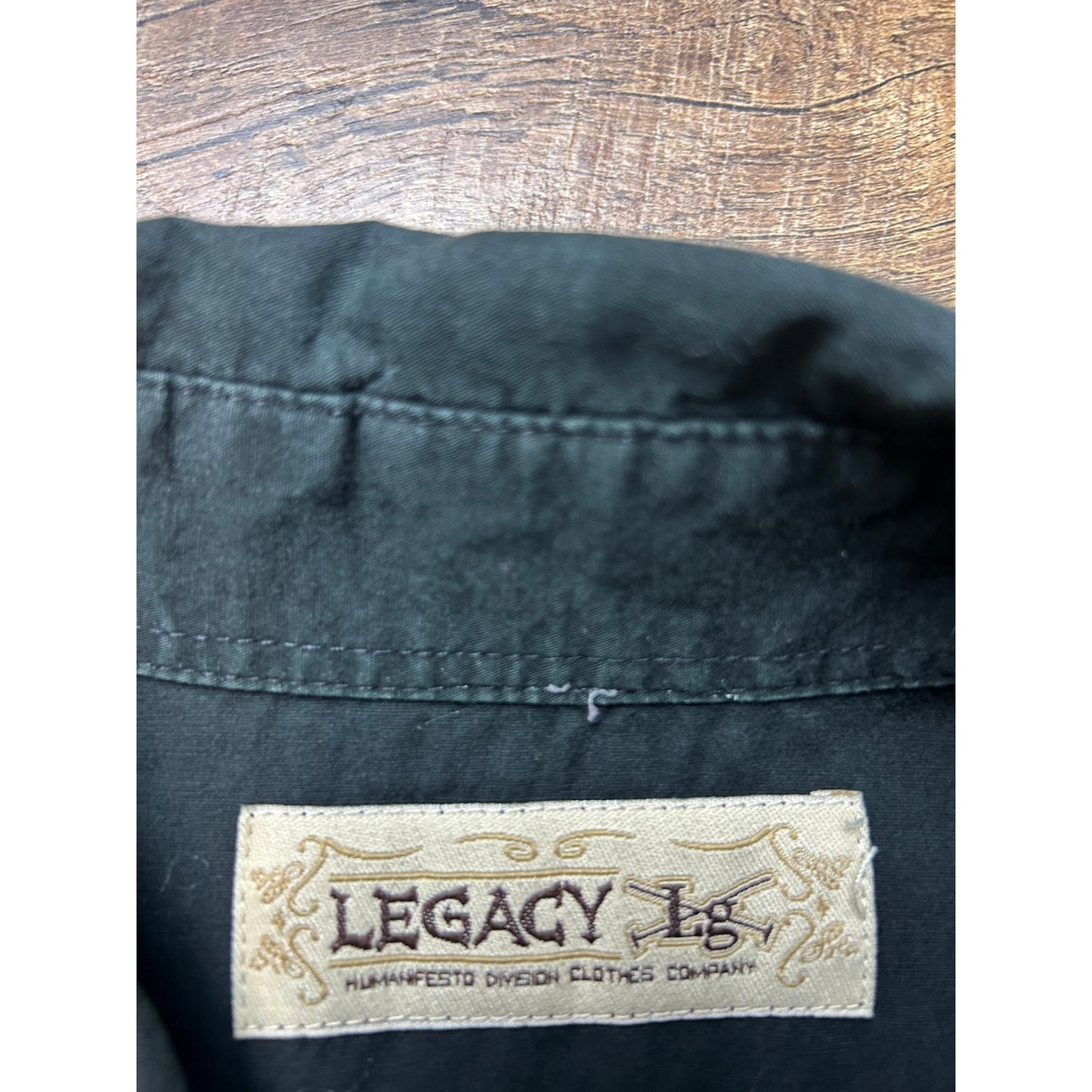 Y2K Legacy Short Sleeve Button Down – Skater / Hip-Hop Streetwear