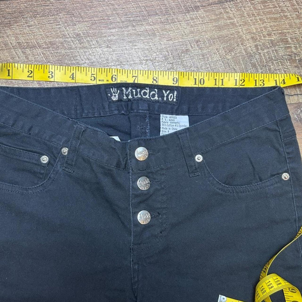 Mudd Y2K Black Low Rise Flare Jeans Grunge Goth Bootcut Denim Size 28