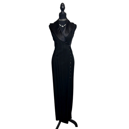 Robe longue de soirée Dave & Johnny fendue noire style tuxedo inspirée du Met Gala