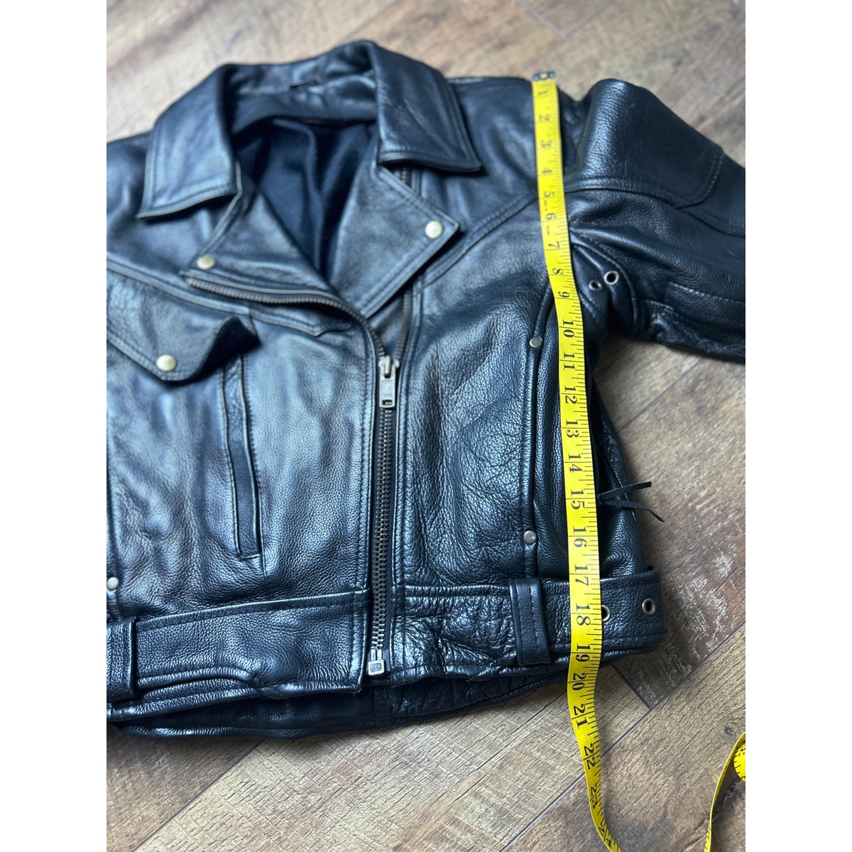 Cropped moto jacket insulated, breathable 18” ptp