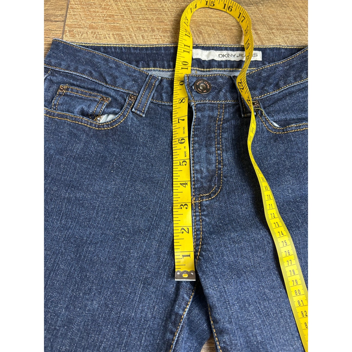 DKNY Mid Rise Dark Wash Bootcut Jeans | Classic Denim Size 28x31