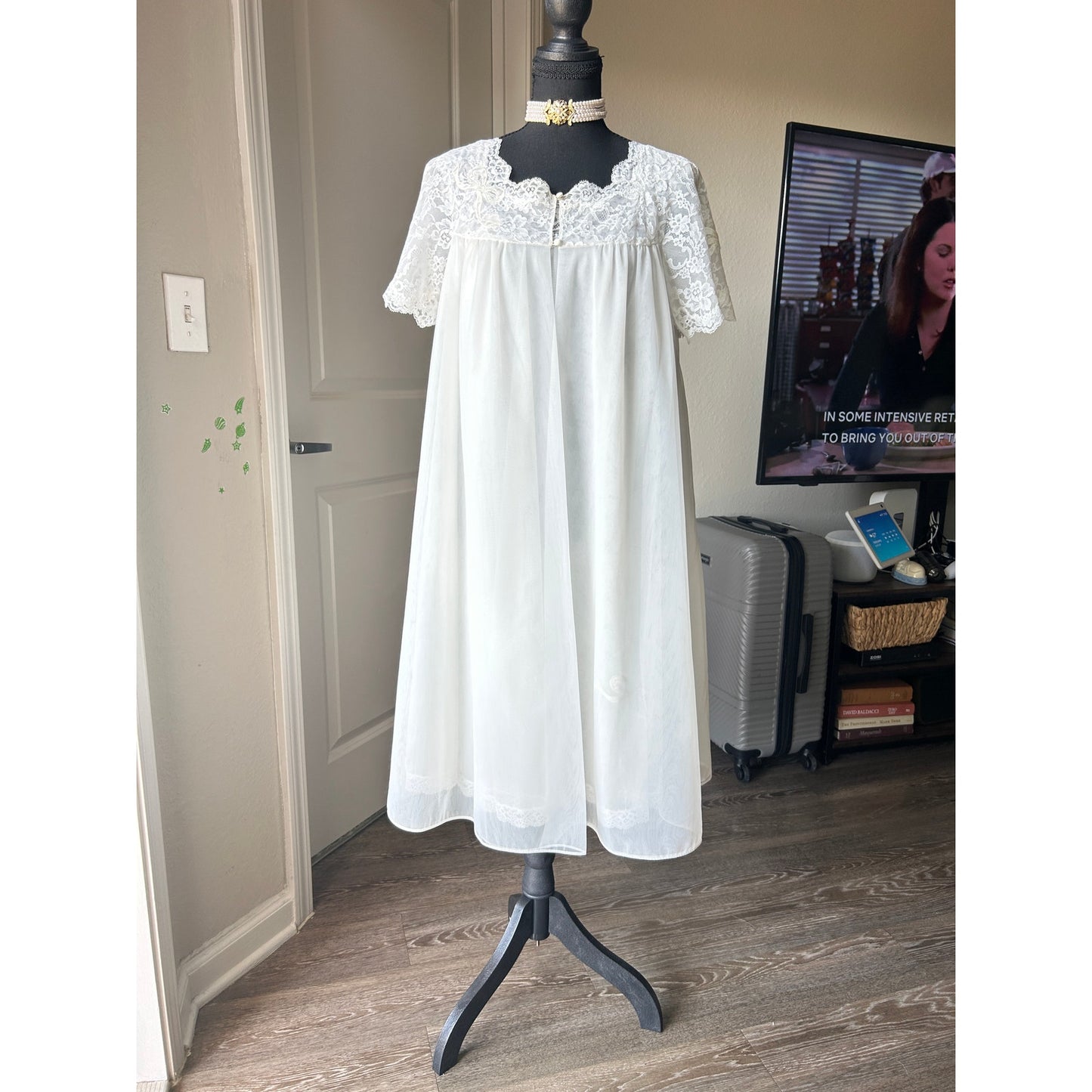 1960s Vanity Fair Bridal Peignoir Set Chiffon Robe + Slip Size S Vintage Bridal