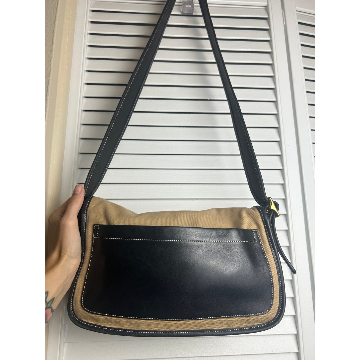 Coach 9121 Tan Canvas & Black Leather Messenger Bag Y2K Crossbody Retro Minimalist