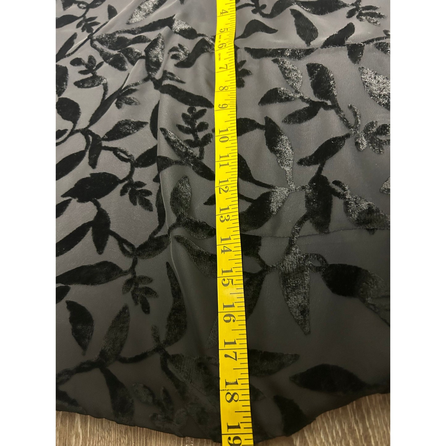 La Belle Silk Burnout Velvet Mini Dress - Size 7 - Keyhole Neckline