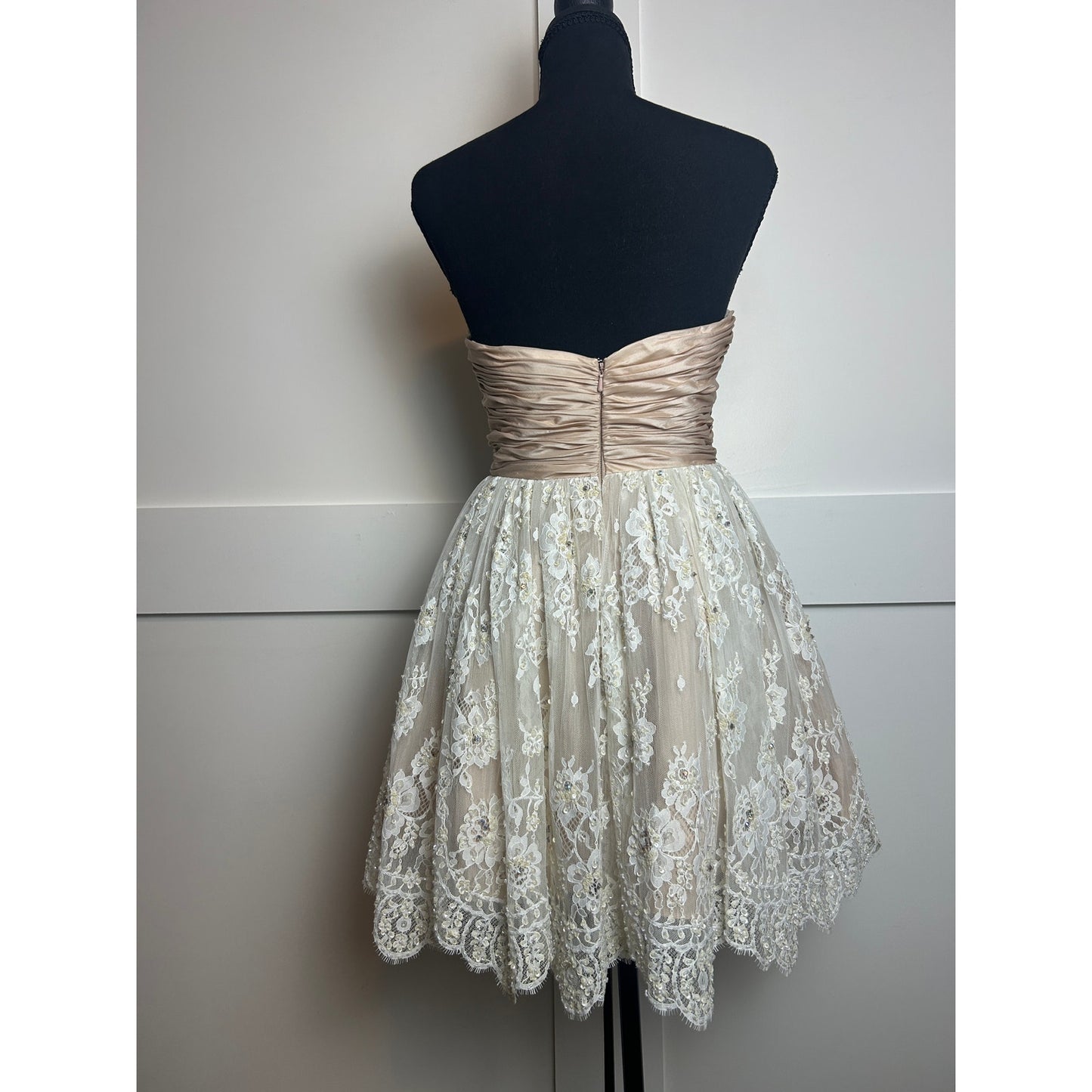 Sherri Hill Trägerloses Sweetheart Mini-Kleid Coquette Cocktail Pink XS