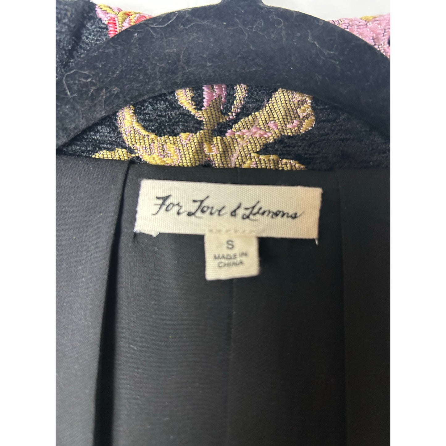 For Love & Lemons Brokat-Wandteppich-Motorradjacke mit Gürtel Größe S