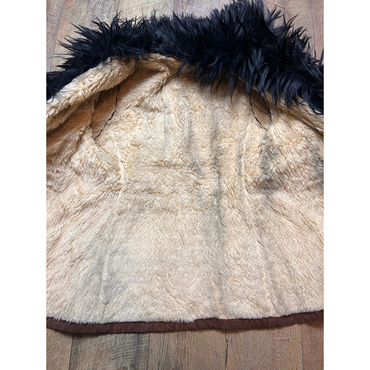 Vintage Penny Lane Coat Black & Tan Suede Faux Fur Trim 40” Chest 26” Length