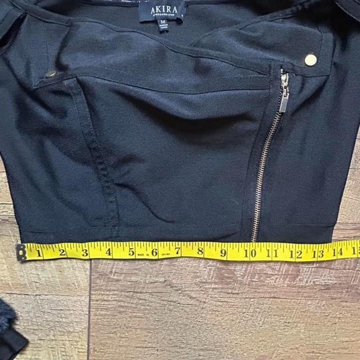 NWT AKIRA Off Shoulder Cropped Bodycon Double Zip Jacket Deadstock