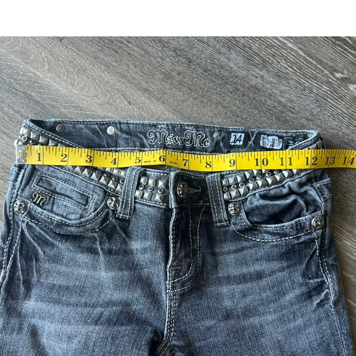 ✨ Studded Miss Me straight Jeans — Gray Wash (Youth 14)