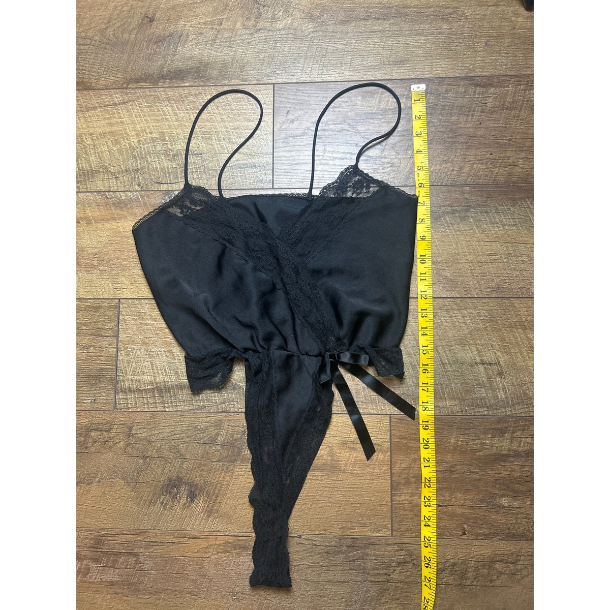 Vintage Ms. Leslee Lace Teddy Bodysuit High Leg Thong Bow Detail Lingerie