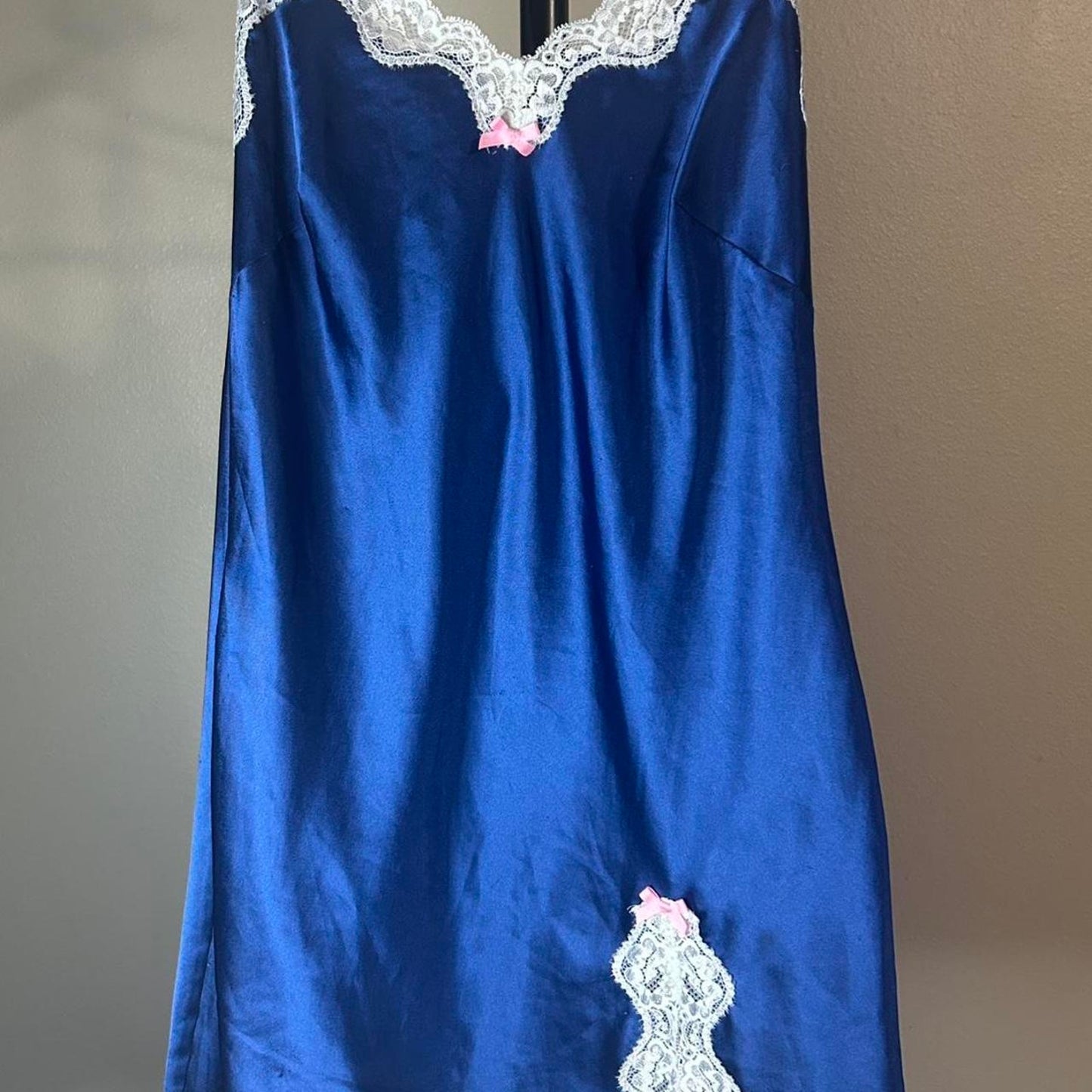 Blue silk and white