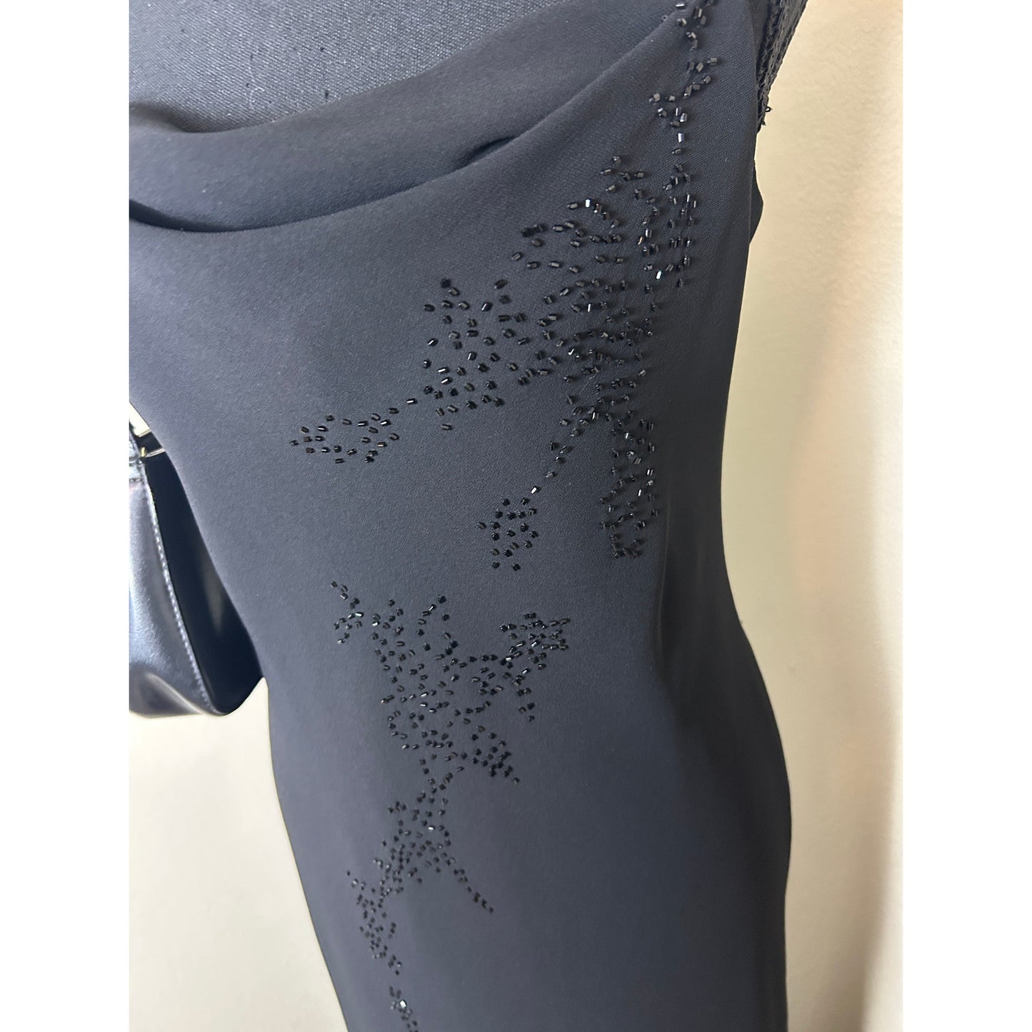 ✨ Vintage Jones New York Seidenkleid mit Perlen und Schalkragen