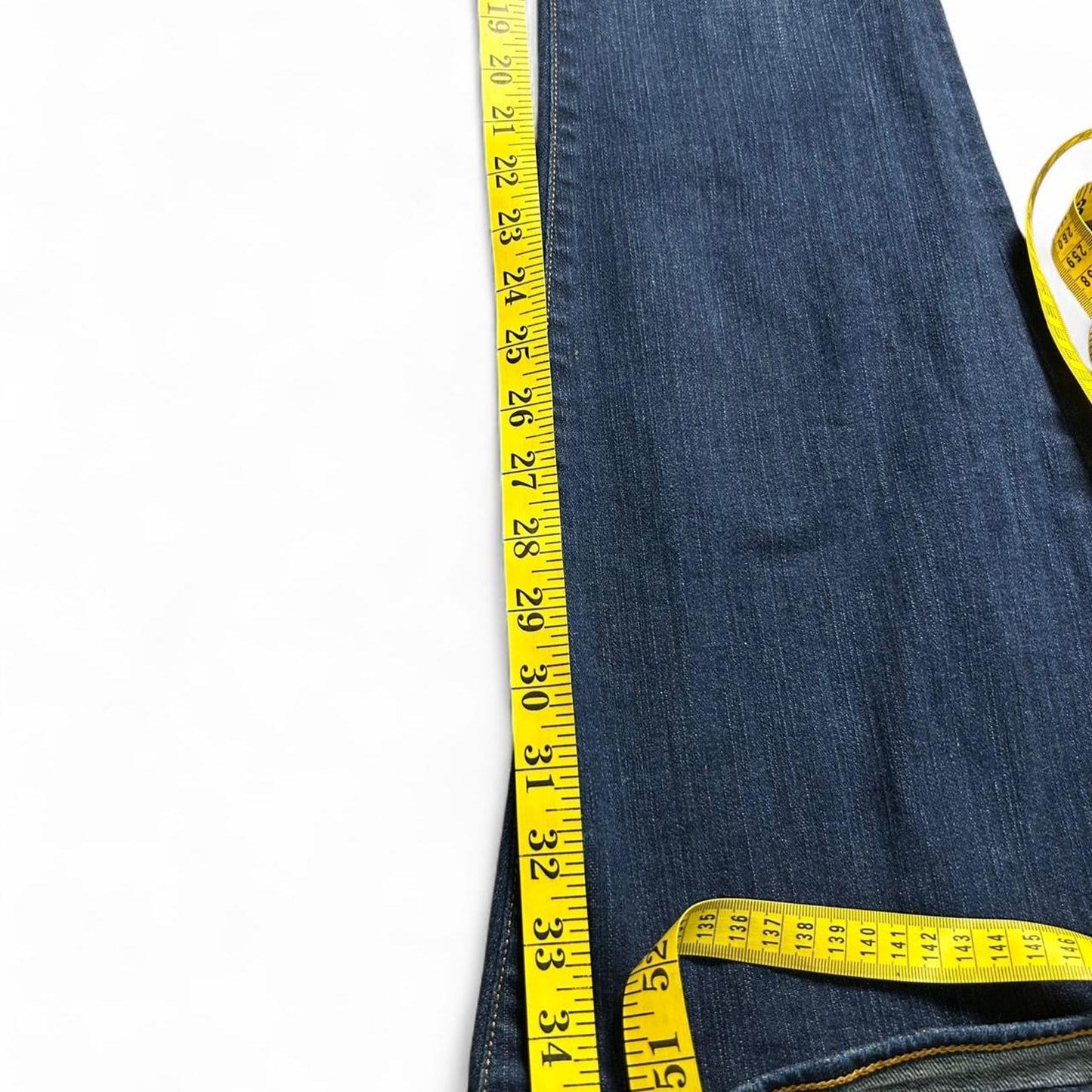 True religion blue low rise flare jeans size 26x34