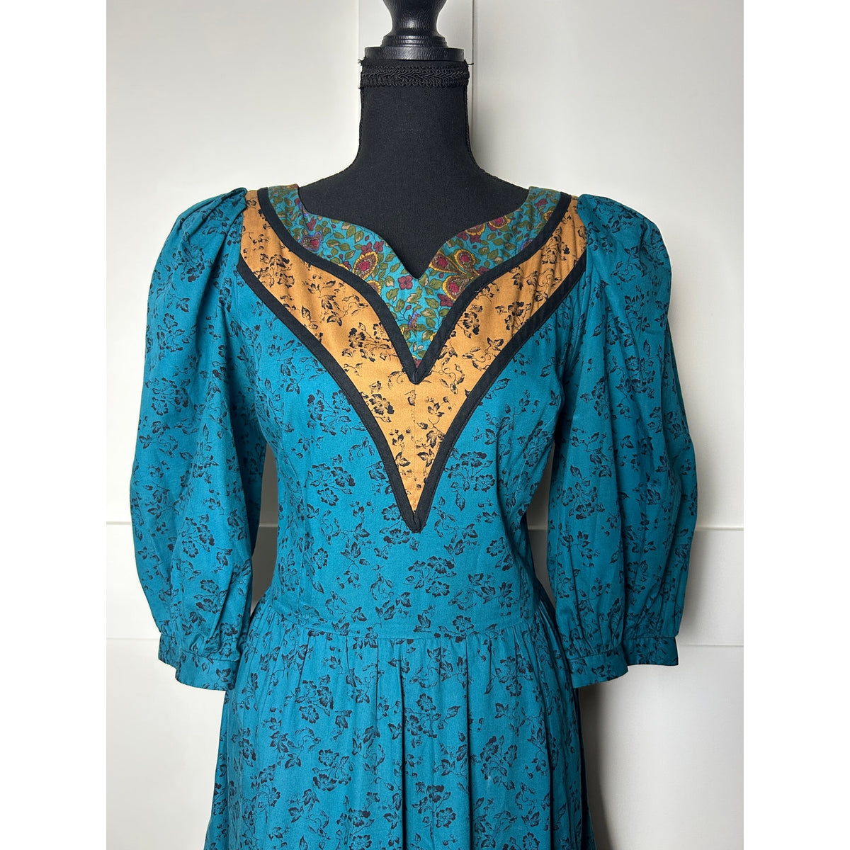 Suttles & Seawinds Western Prairiecore Patchwork Dress – Size Medium