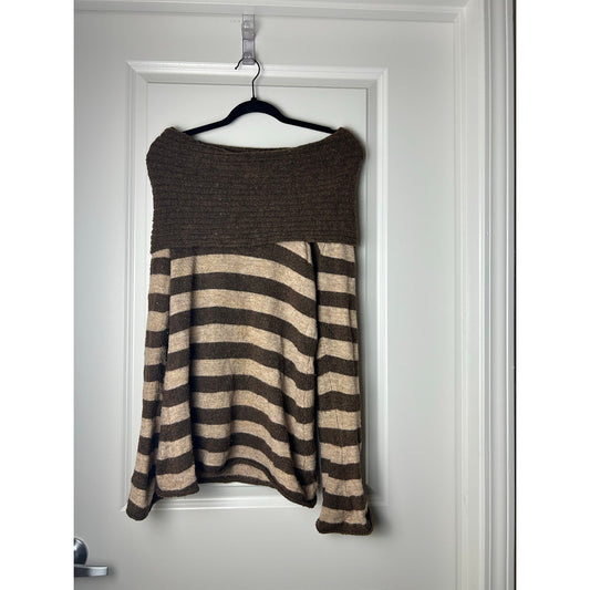 Pout Y2K off shoulder striped sweater size l