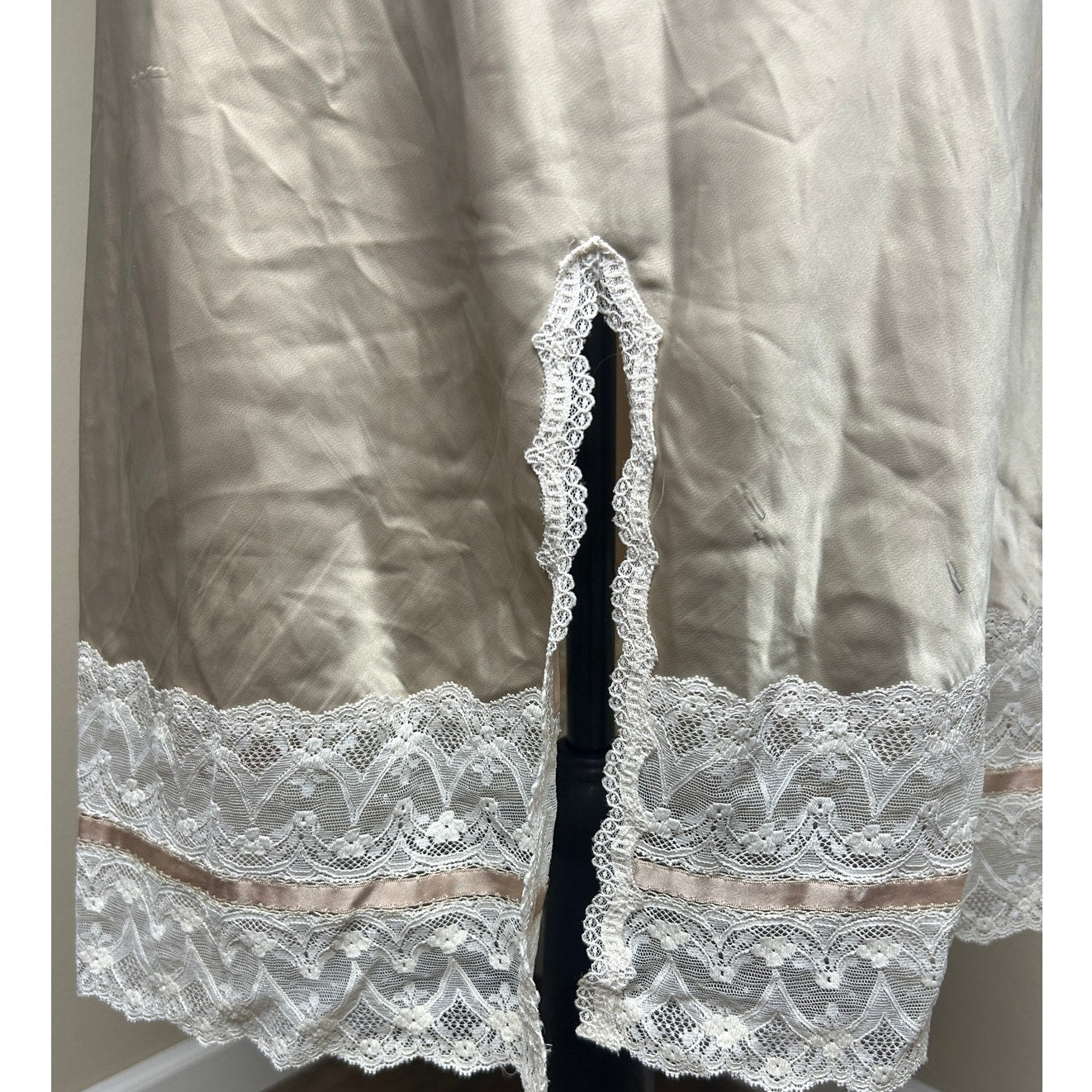 christian dior slip skirt embroidered side slit nylon/ rayon blend size m champagne and cream collored lace