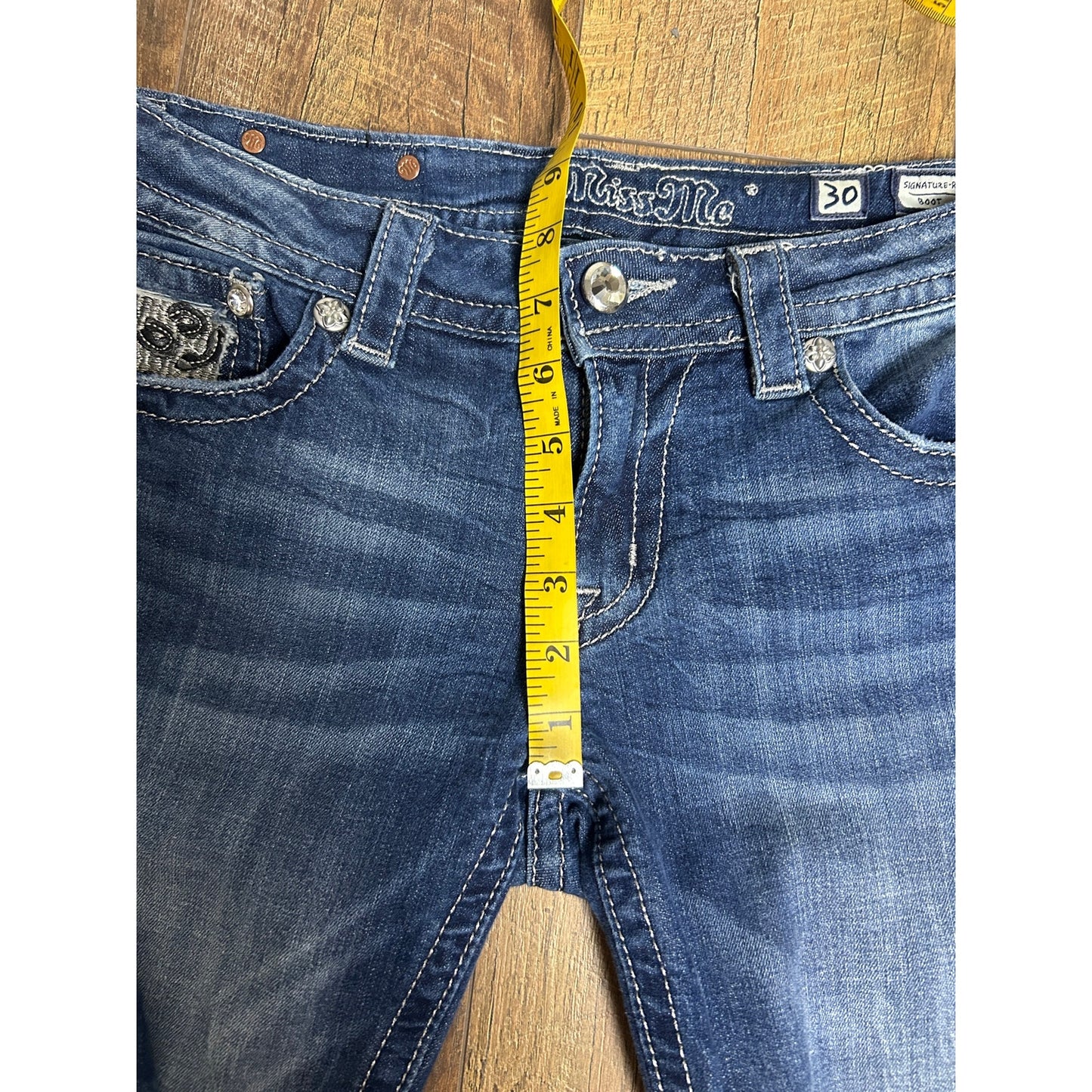 Size 30 miss me low rise cheetah print bling flap pocket