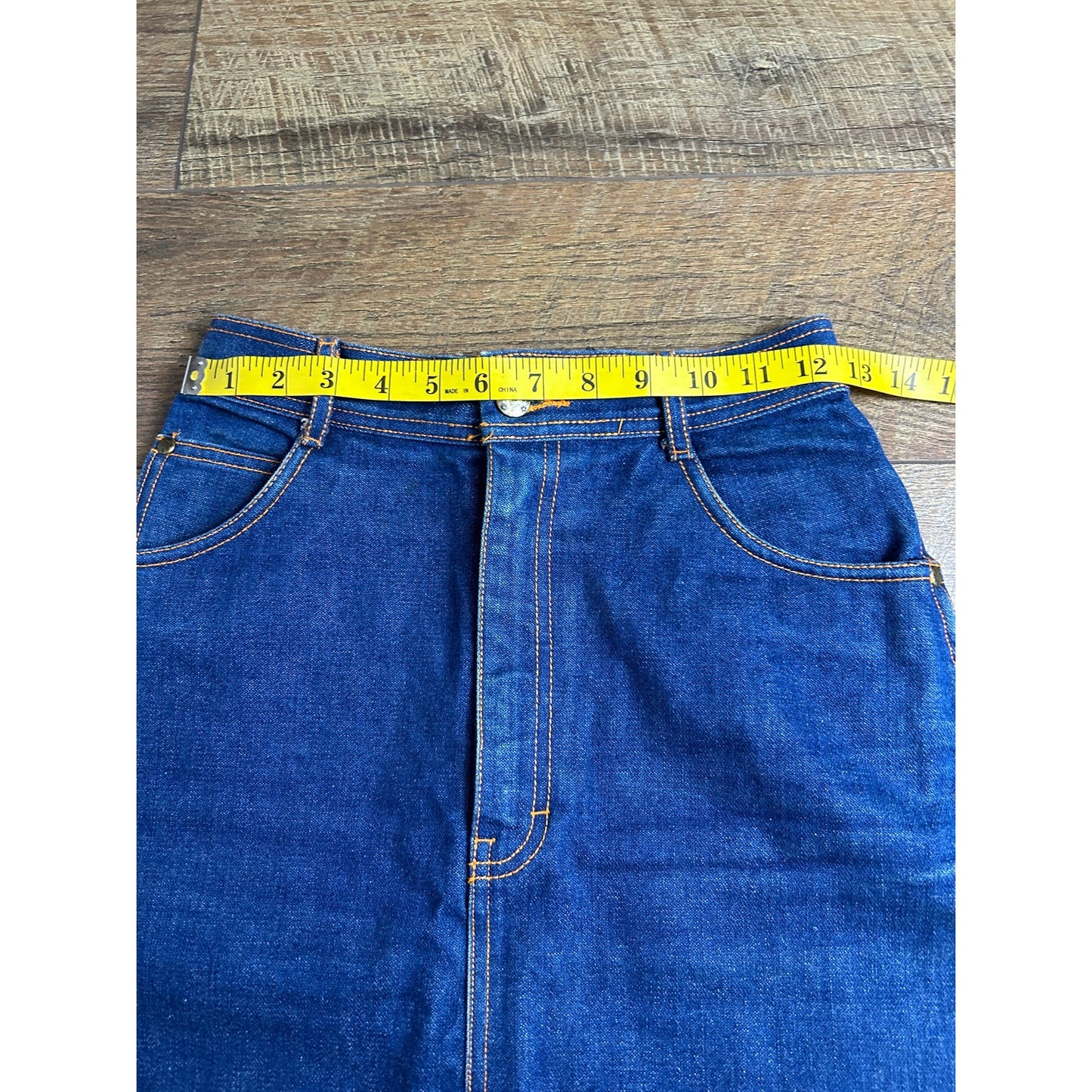 Vintage Gitano Medium Wash Denim Skirt Split Back A-Line Pencil Style Size 25