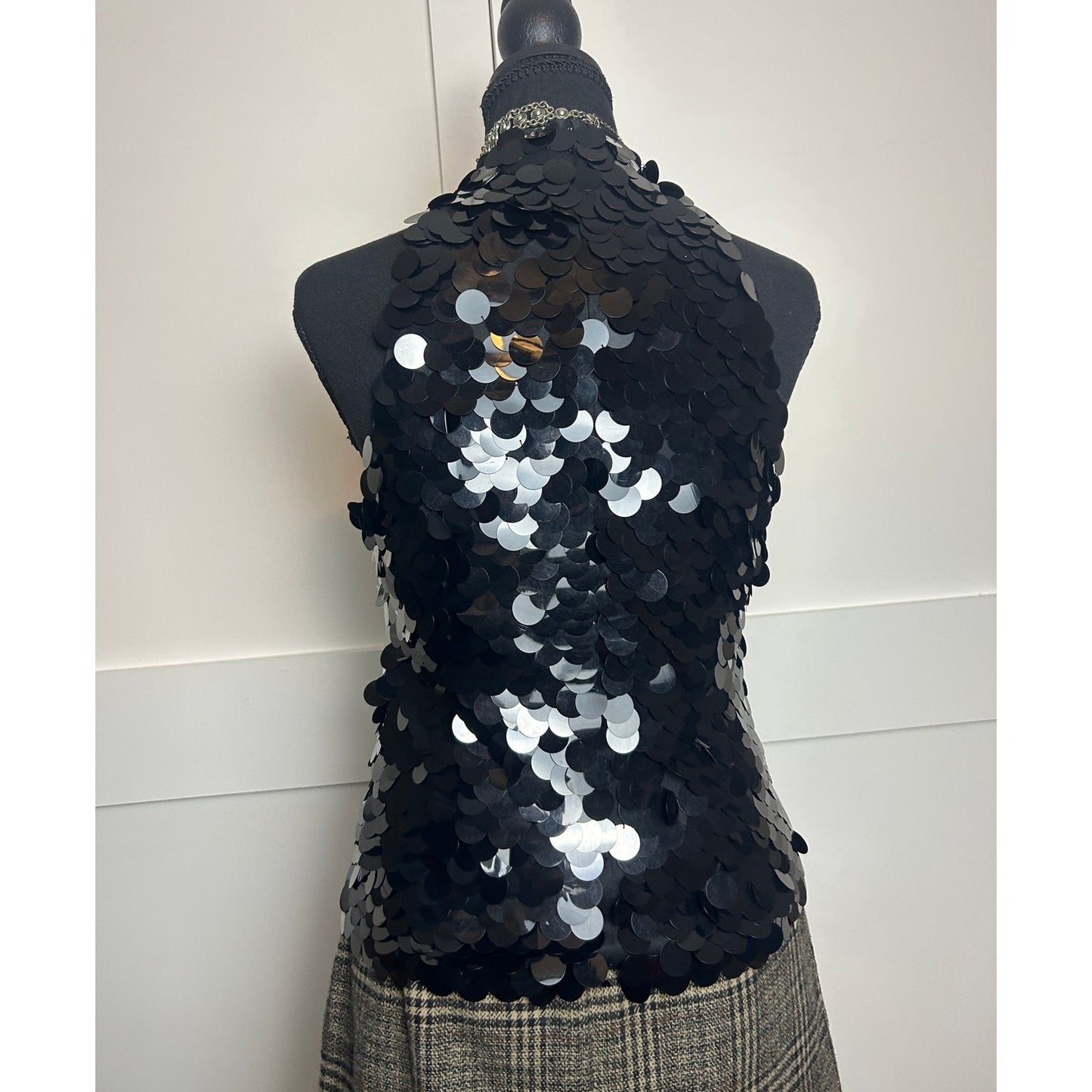 JS Boutique Black Mermaid Sequin Halter Top Y2K It Girl Night Out M