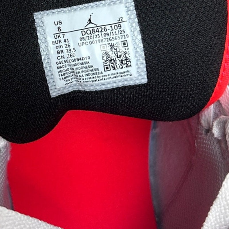 Air Jordan 1 Mid DQ8426-109 Summit White Black Grey Infrared Size 8