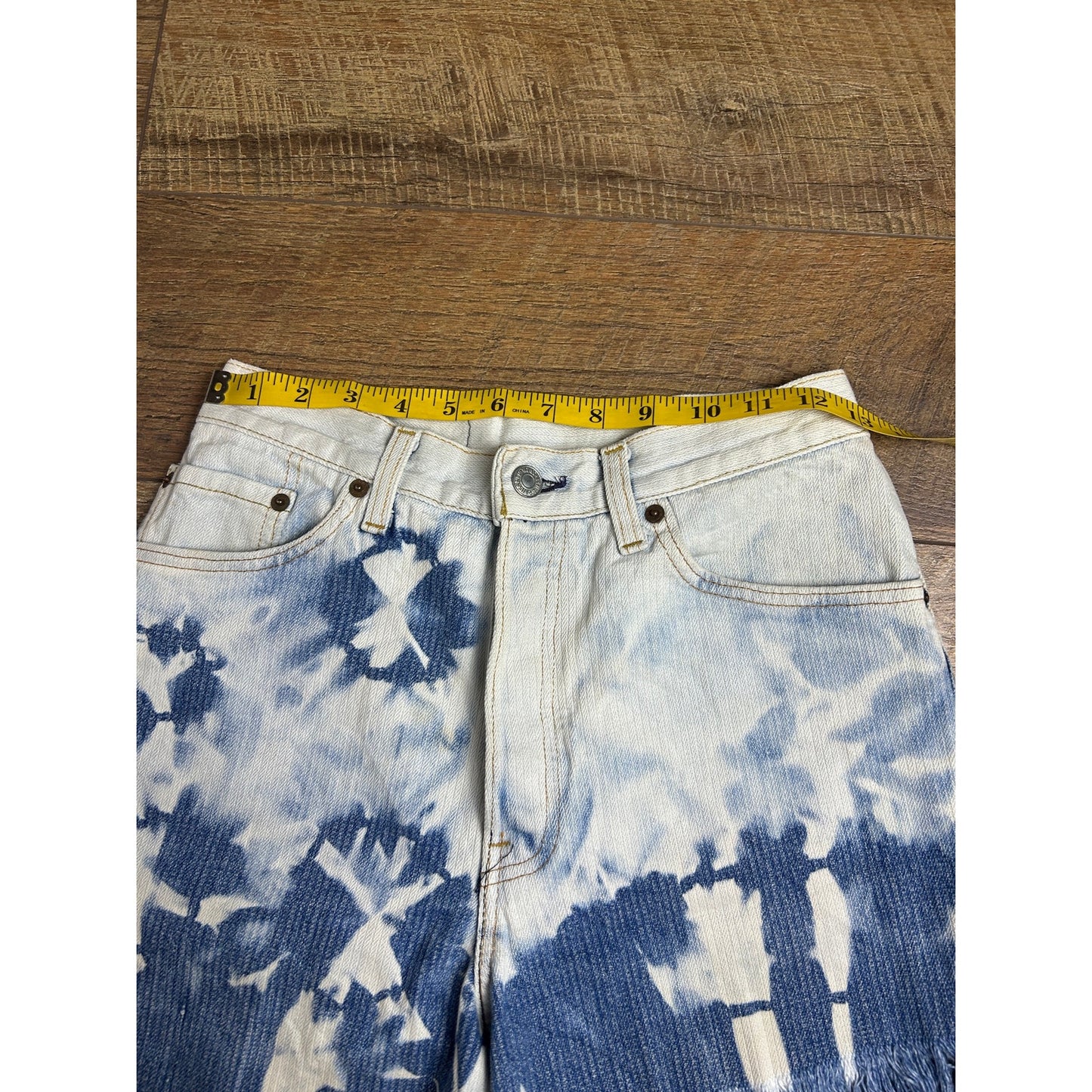 High Waist Bleached Tie Dye Jorts Distressed Frayed Festival Shorts Size 26
