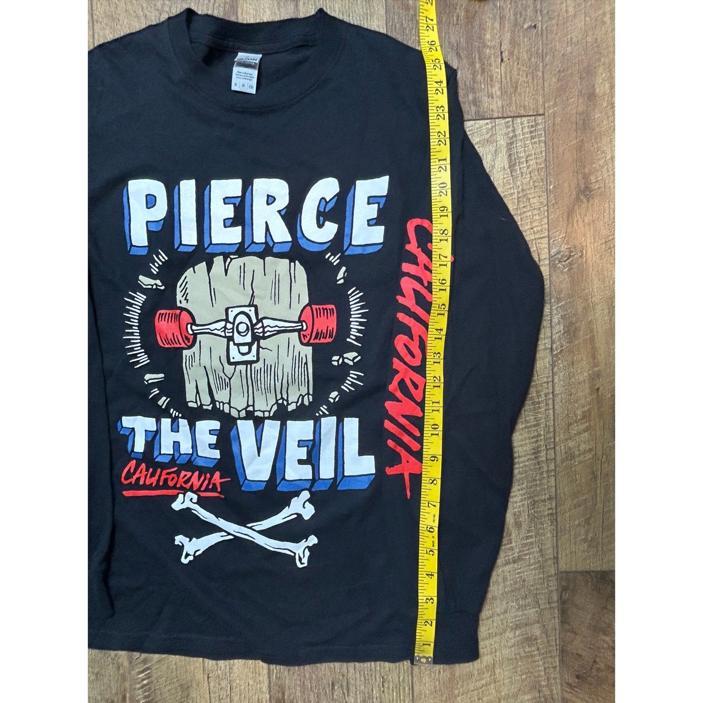 Pierce the Veil long sleeve band tee size S emo post hardcore