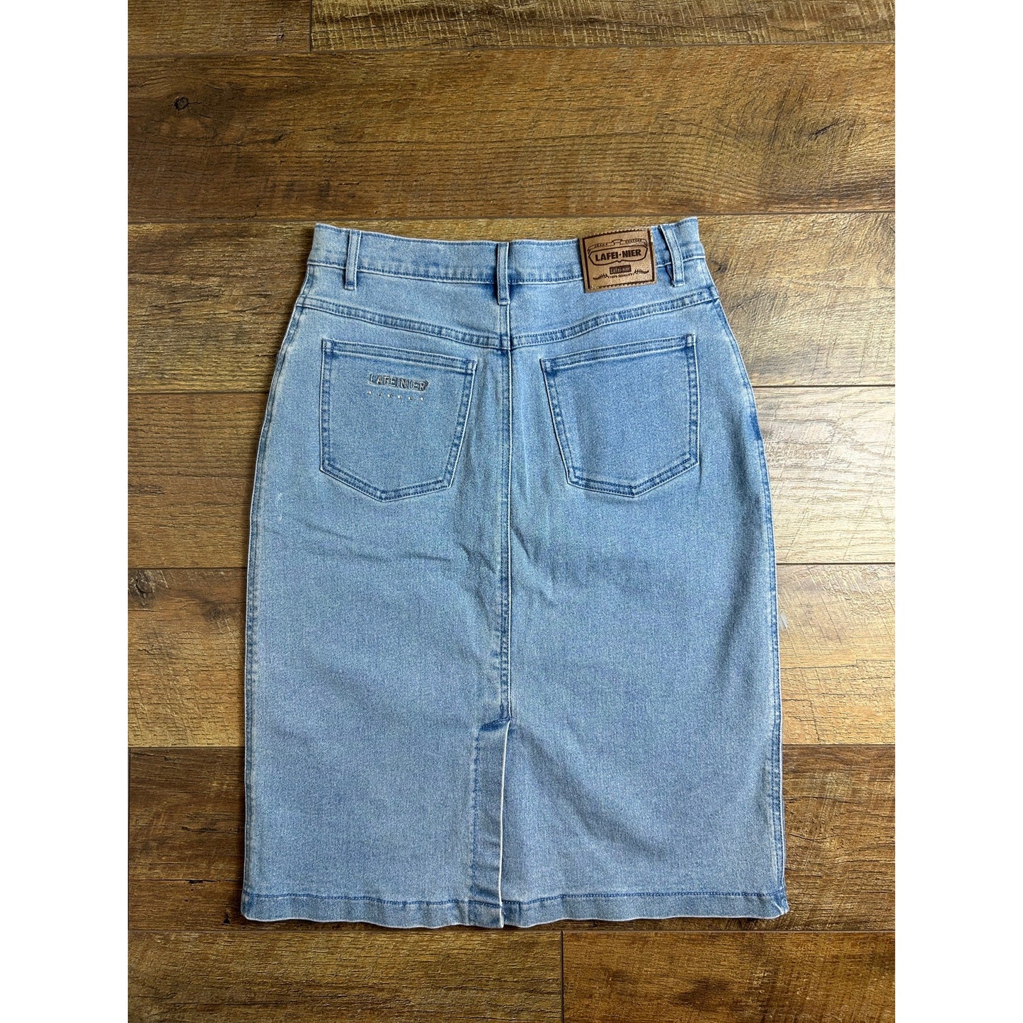 Lafenier denim skirt size 28 w