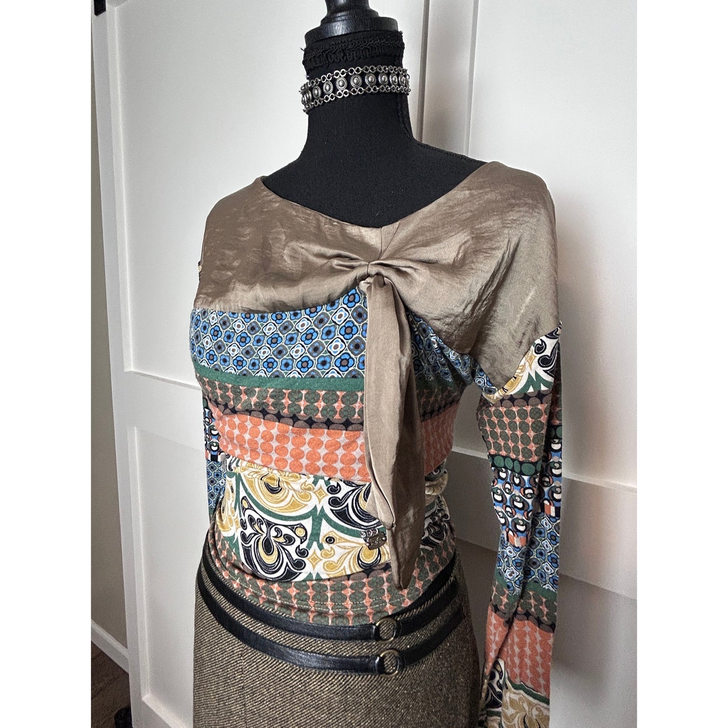 Euro art girl top bambalita