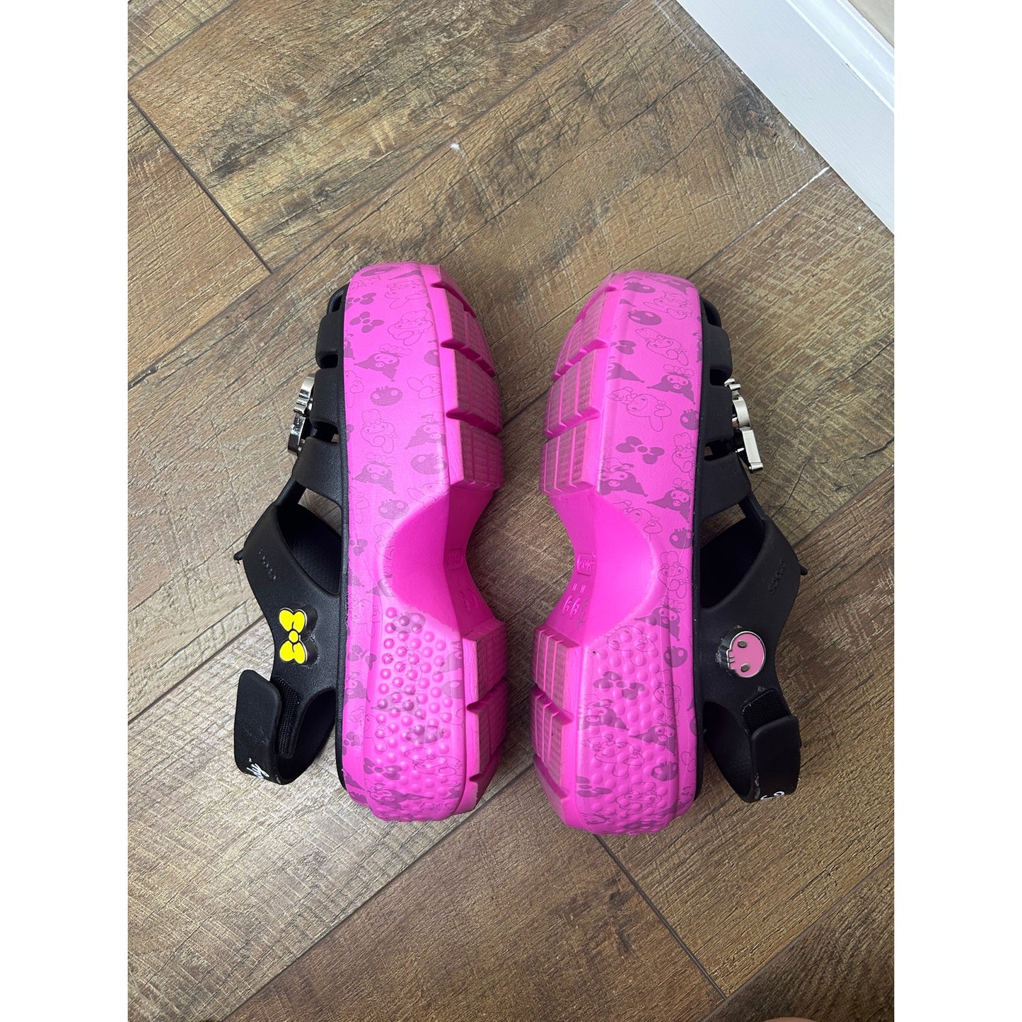 Crocs Karumi My Melody Plateau Mary Jane Pink Black Größe 8 Kawaii Sanrio
