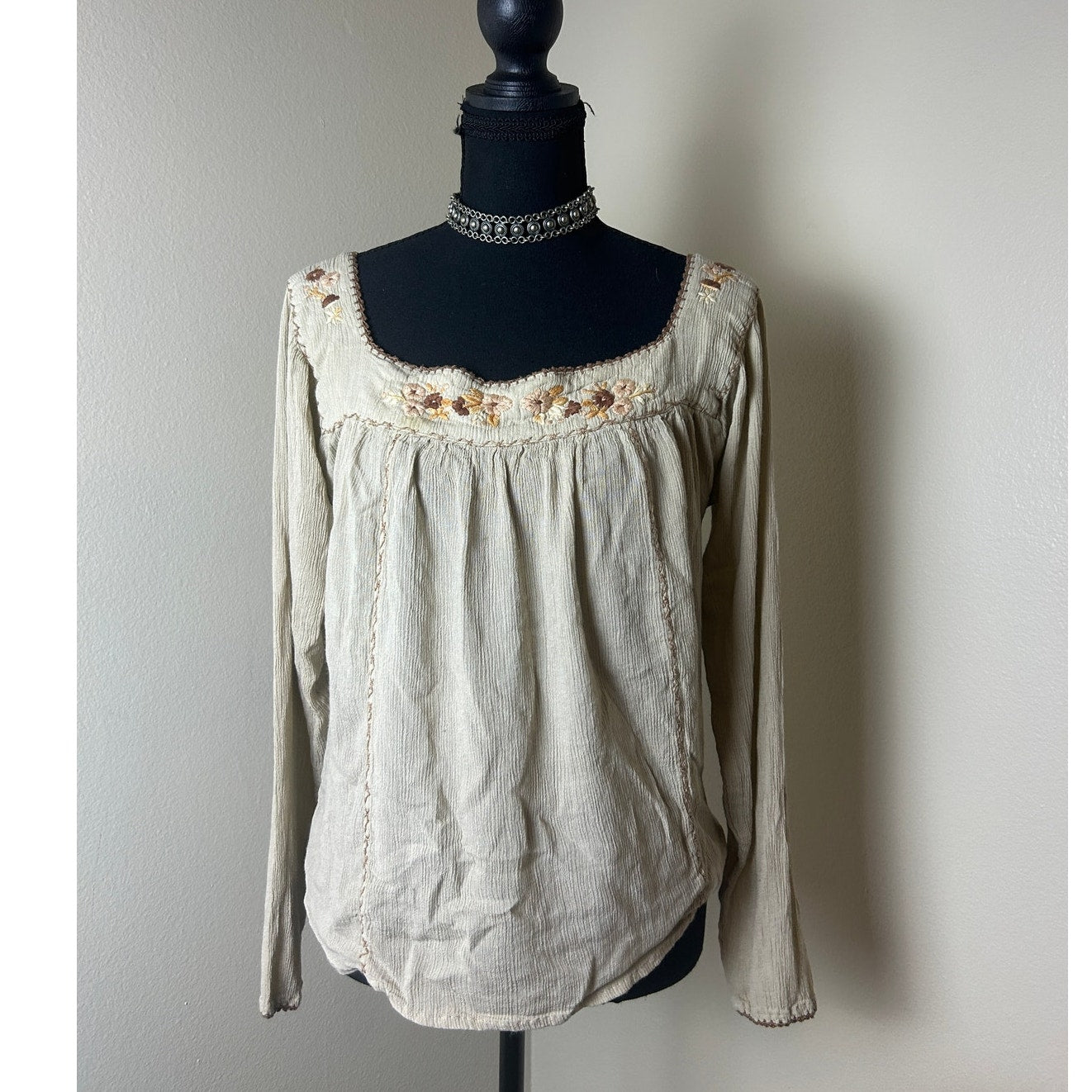 Vintage Aeropostale Embroidered Rayon Hippie Shirt Y2K Boho XS
