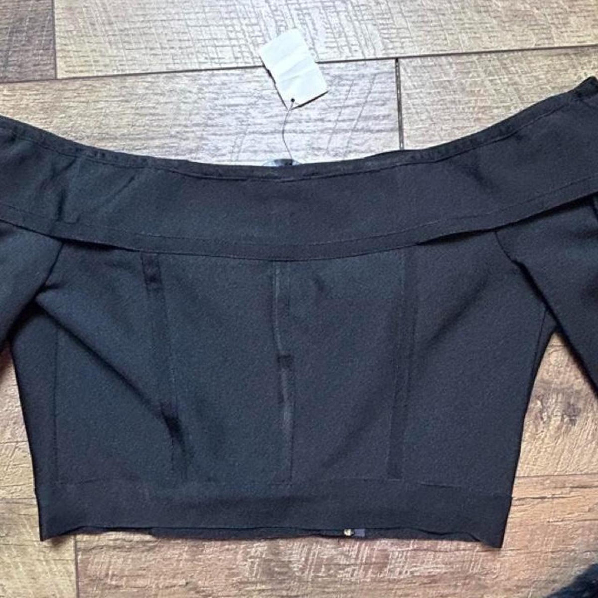 NWT AKIRA Off Shoulder Cropped Bodycon Double Zip Jacket Deadstock