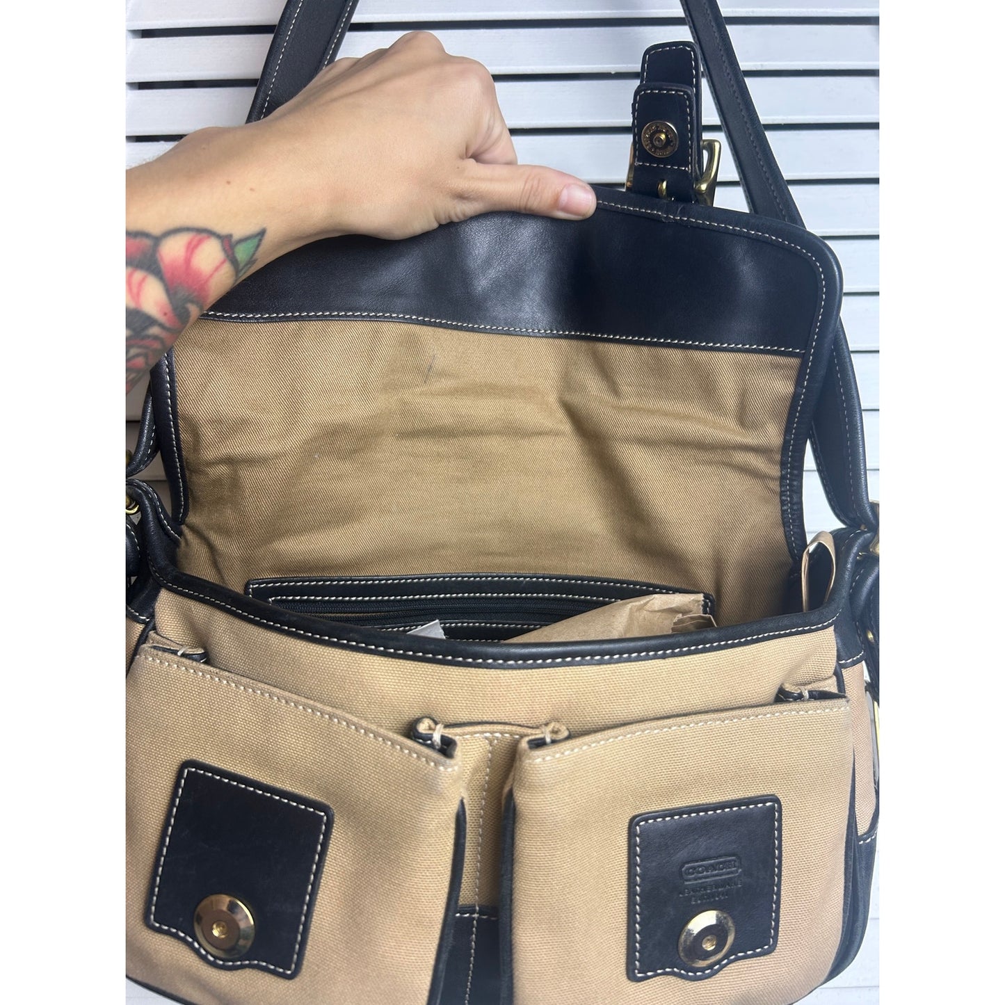 Coach 9121 Tan Canvas & Black Leather Messenger Bag Y2K Crossbody Retro Minimalist