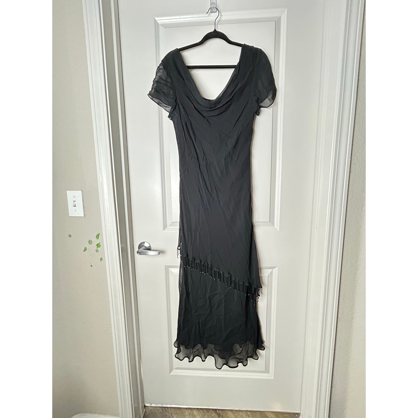 Robe longue en rayonne bleue perlée Eva taille 16