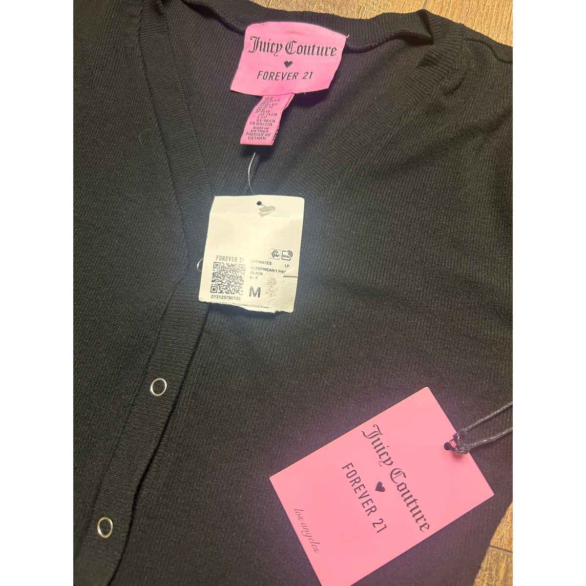 Juicy Couture x forever 21 nwt Ribbed Knit Sleep Romper Black NWT — Size M