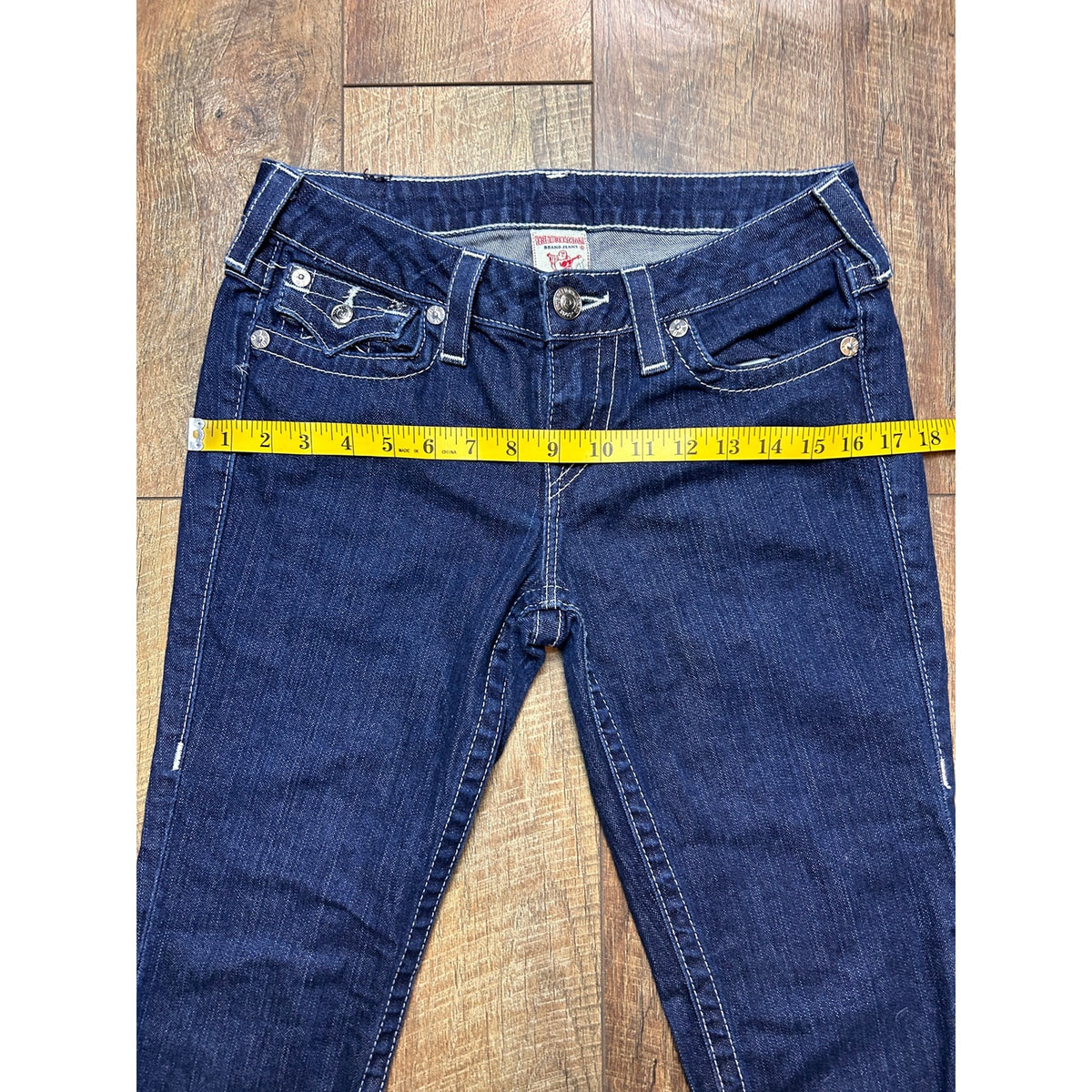 True Religion Becky Bootcut Jeans W28 L33 Rhinestone Back Pockets Low Rise