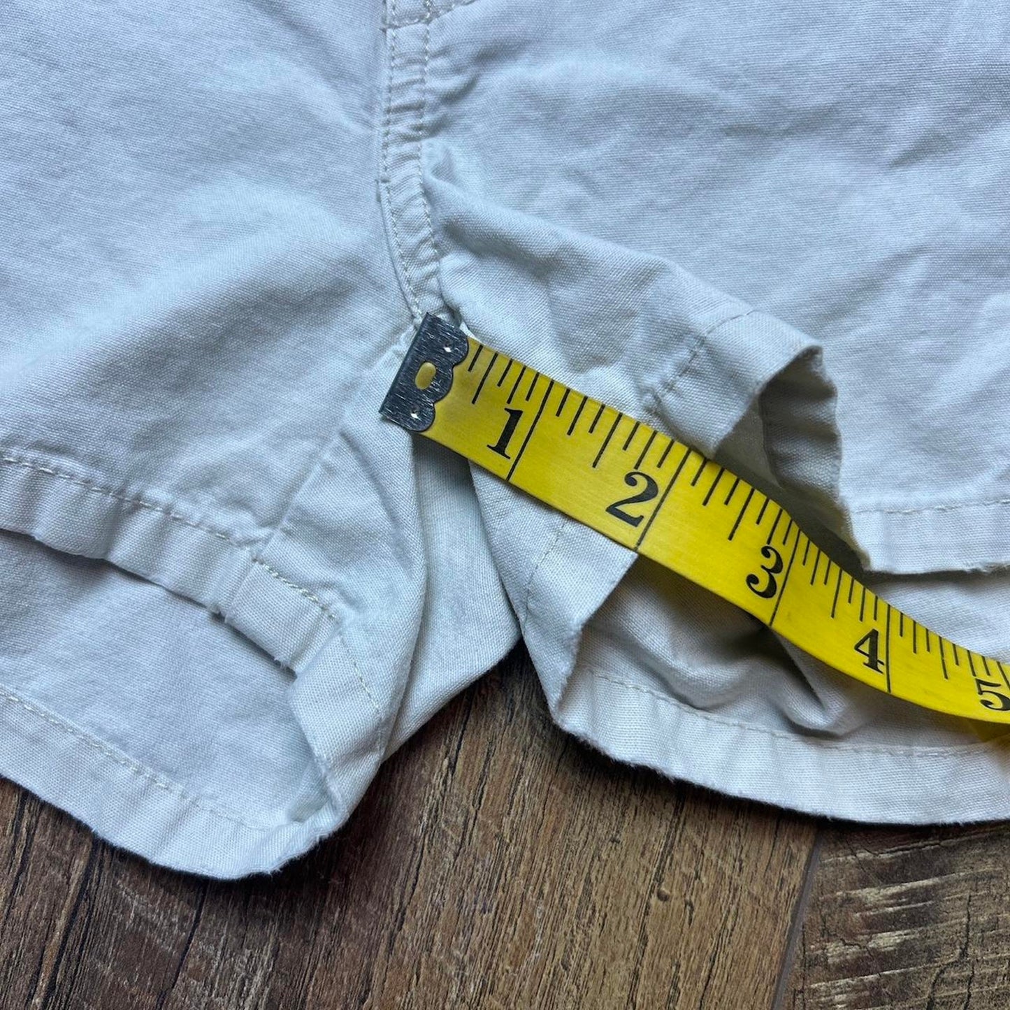 Y2k abercrombie fitch cream