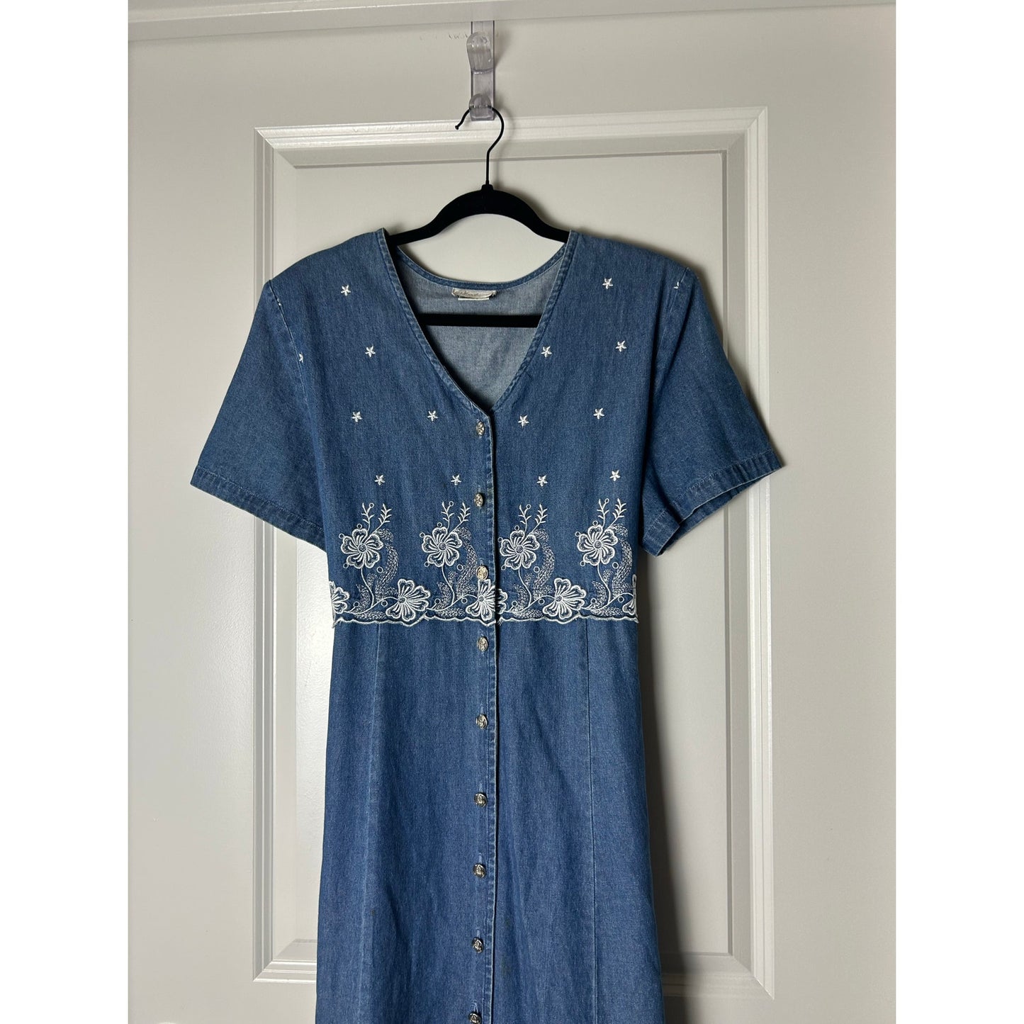 🌾 Robe longue en denim Tradition à nouer au dos avec broderie Taille 14