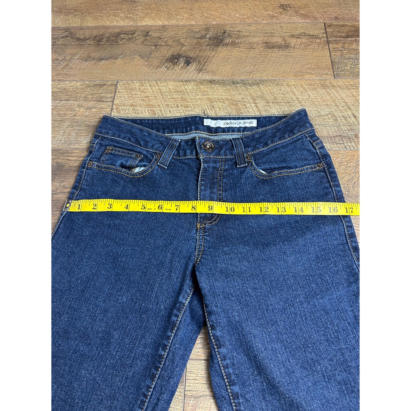 DKNY Mid Rise Dark Wash Bootcut Jeans | Classic Denim Size 28x31