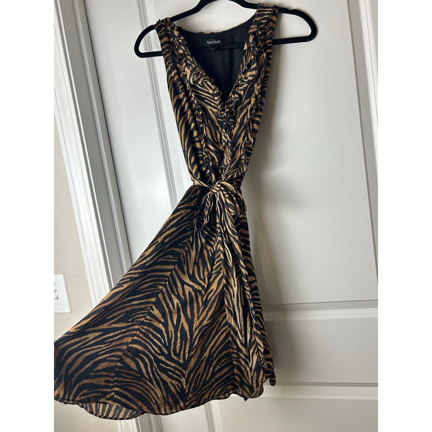 🖤 White House Black Market Seidenkleid mit Leopardenmuster (Soft Grunge Nostalgia)