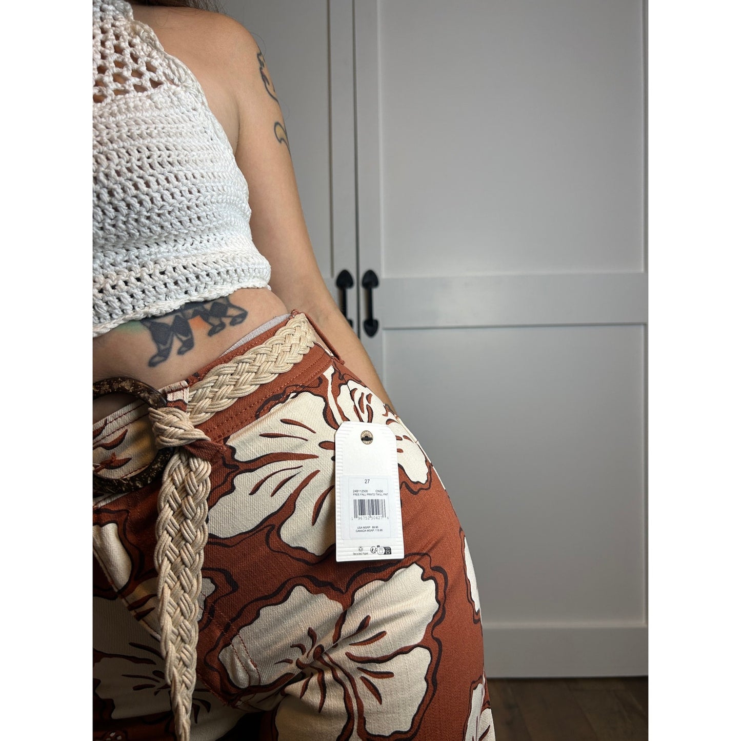billabong free fall Hibiskus-Print Twill-Hose orange weiß Y2K beachy Gr. 27 neu mit Etikett