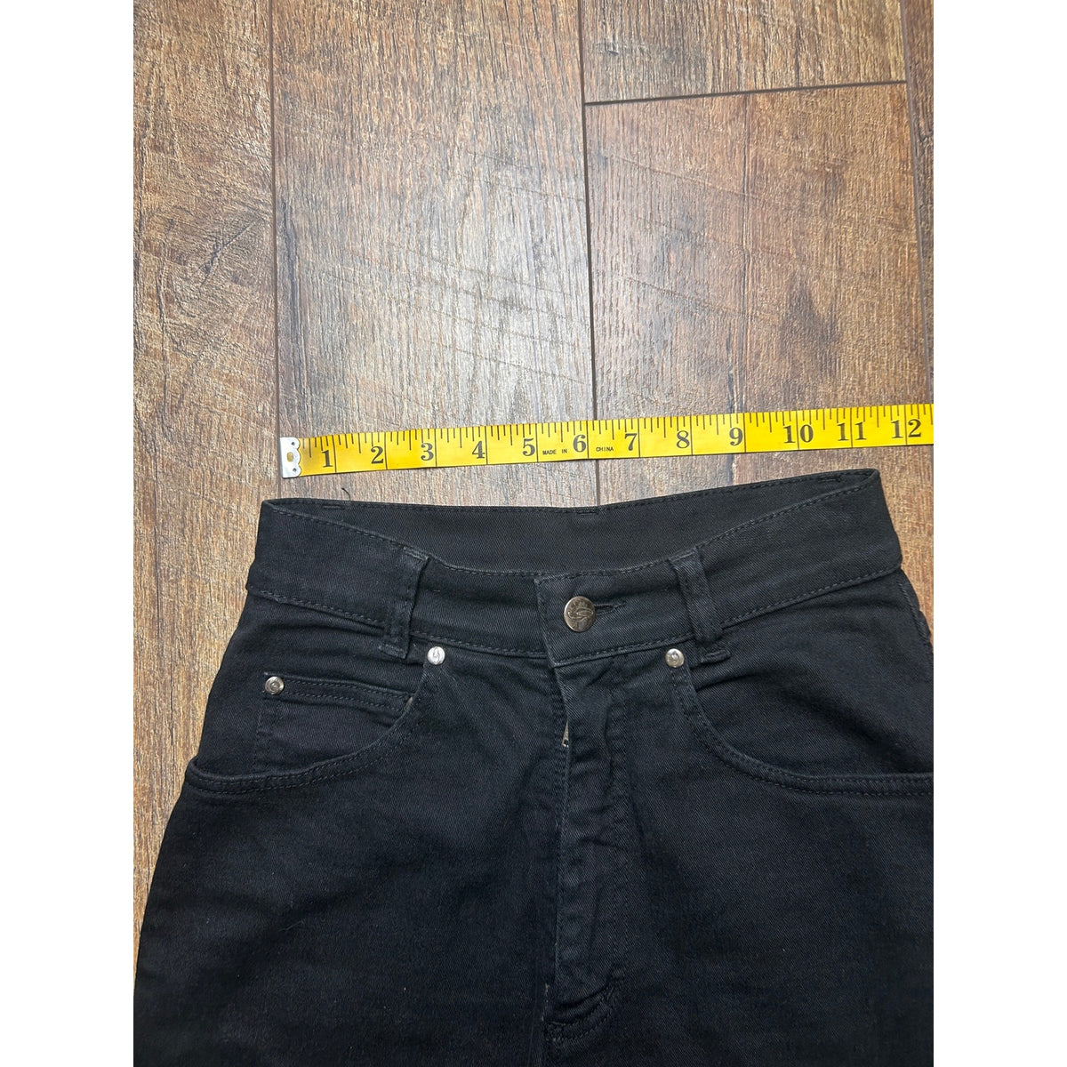 geiger austrailia black high waisted straigleg denim size 2 us 24w/26l