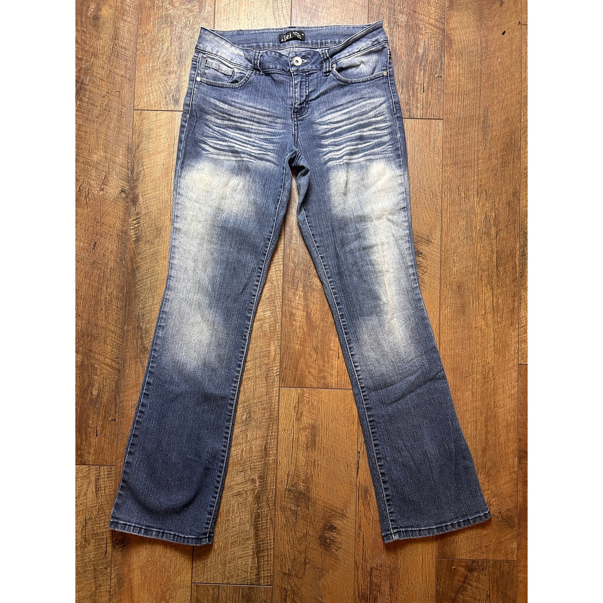 LEI Ashley Trouble Bootcut Jeans Size 11 Juniors Light Wash Whiskered Flap Pockets Y2K