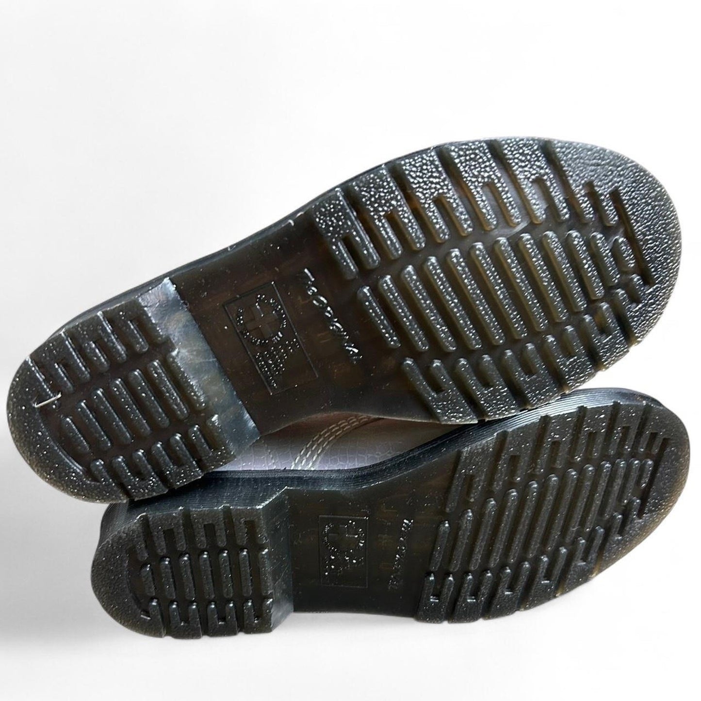 NIB Silver Dr Martens Pascal Boots Metallic Leather Lace Up Docs size 7/ uk 5