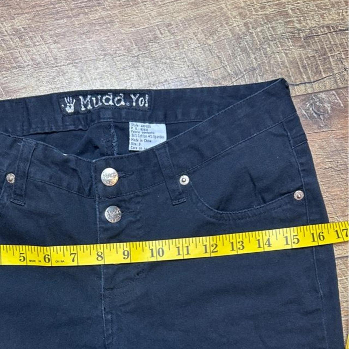 Mudd Y2K Black Low Rise Flare Jeans Grunge Goth Bootcut Denim Size 28