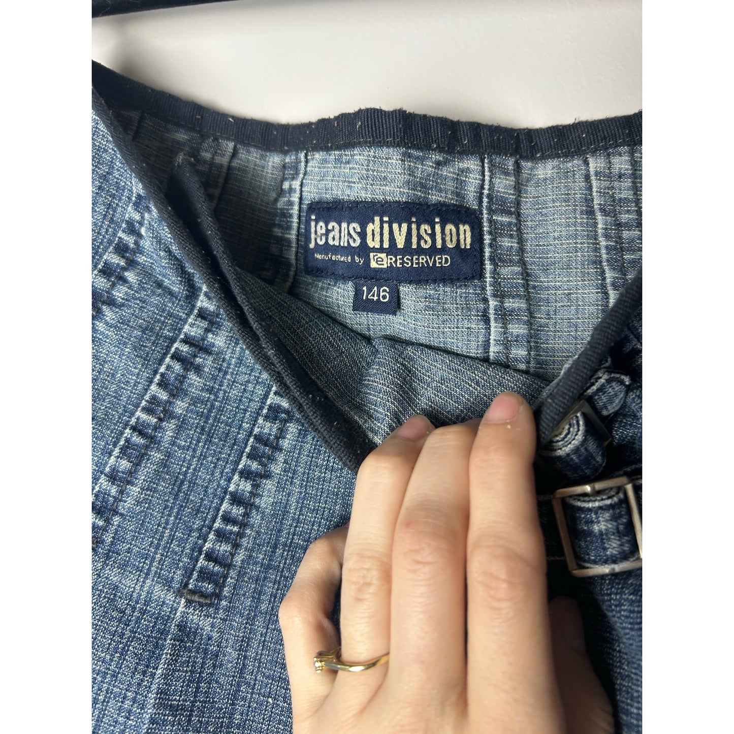 Y2K Falten-Minirock Jeans Division Hüftjeans Schulmädchen Ausgehrock Größe XXS