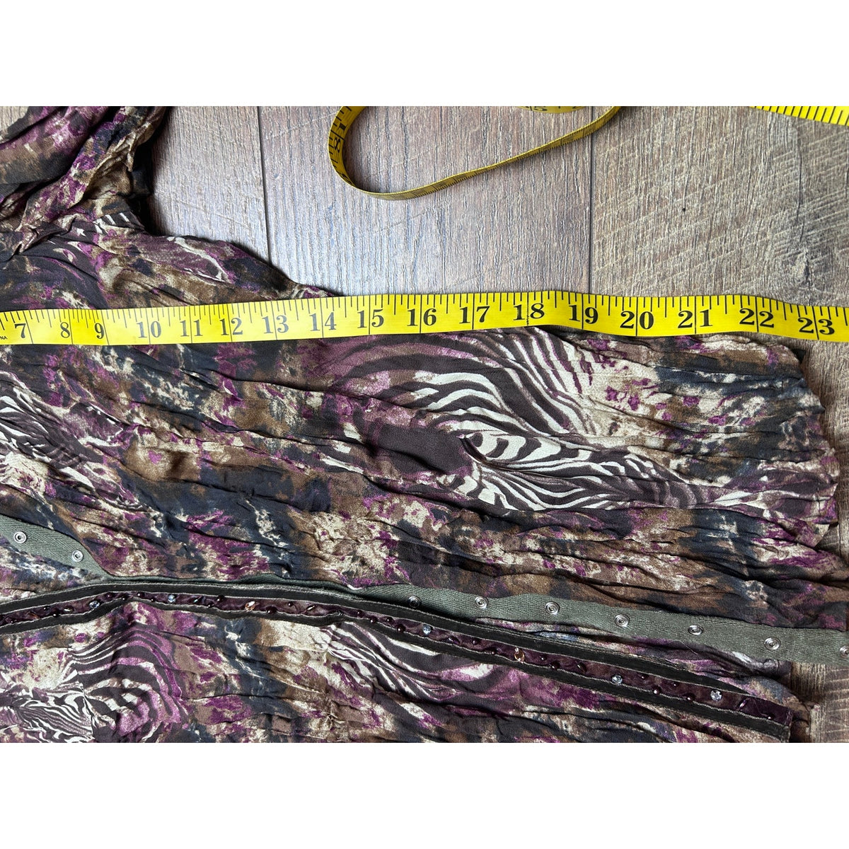 jaipur animal print snap up long sleeve crinkle top size xl
