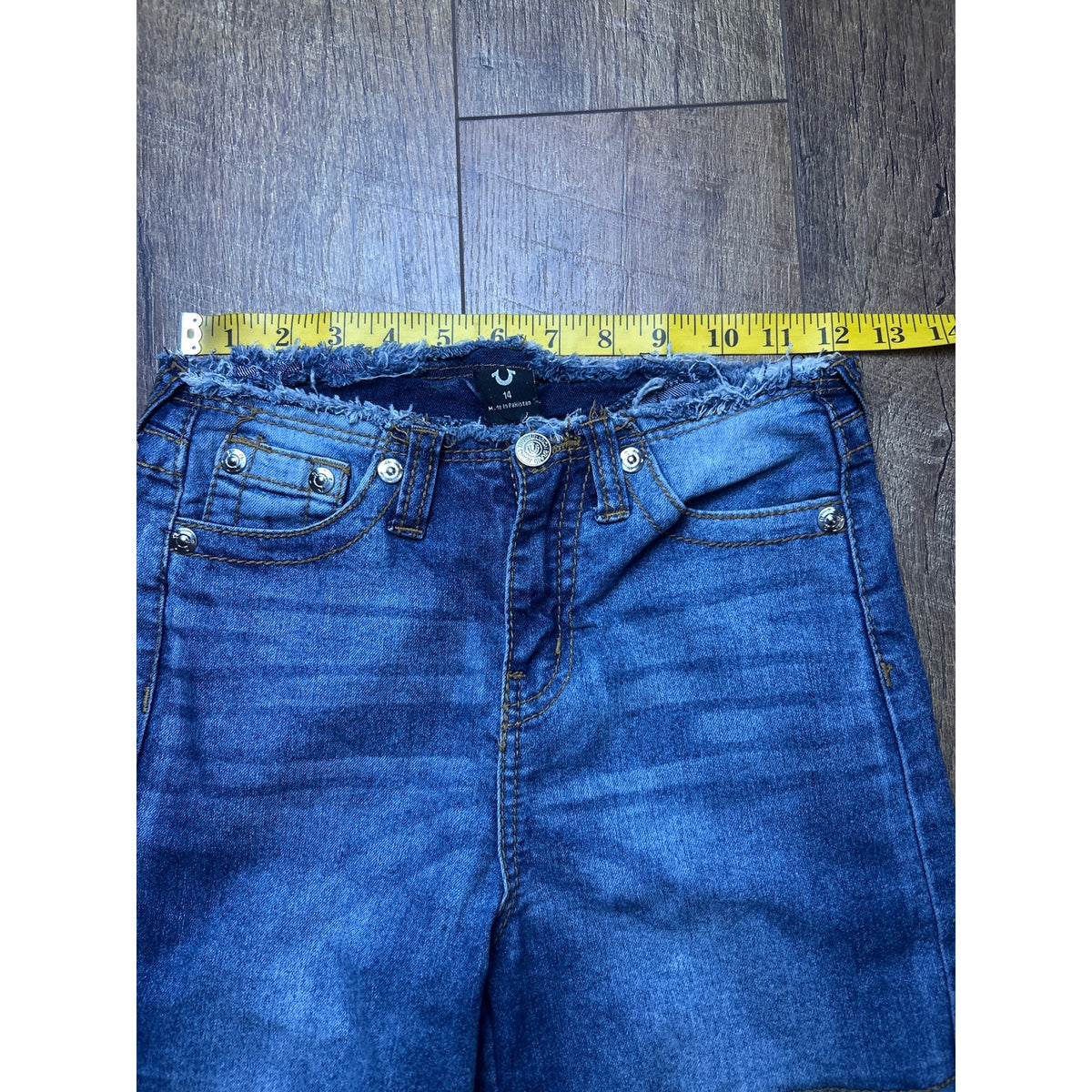True Religion raw hem cargo pants in a faded wash Womens xs